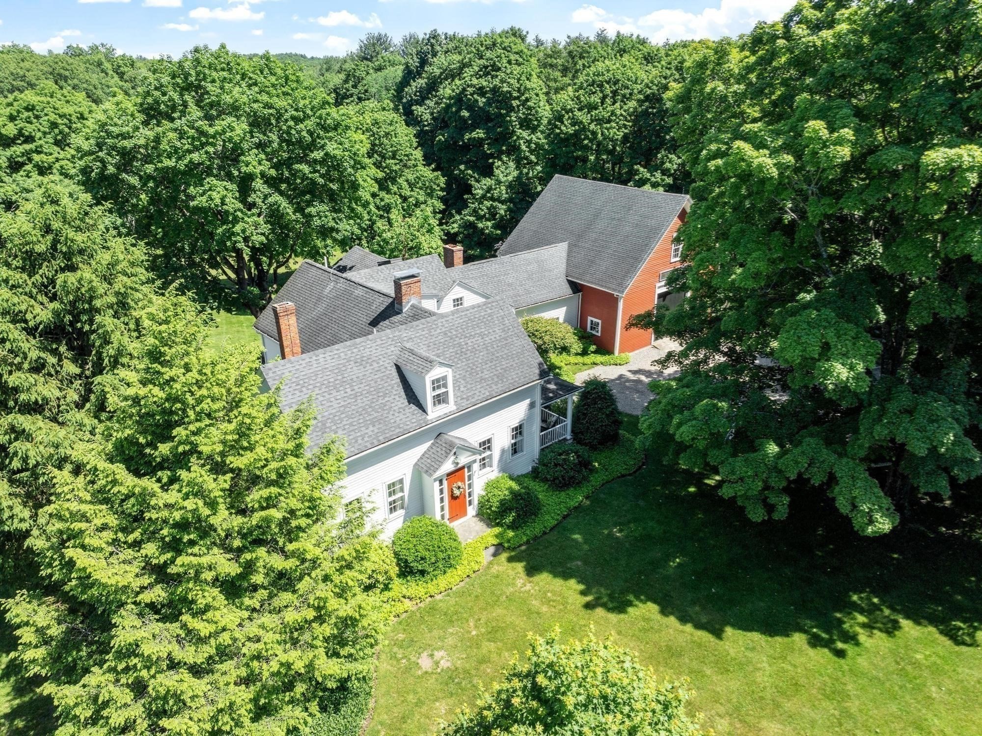 827 Hill Rd