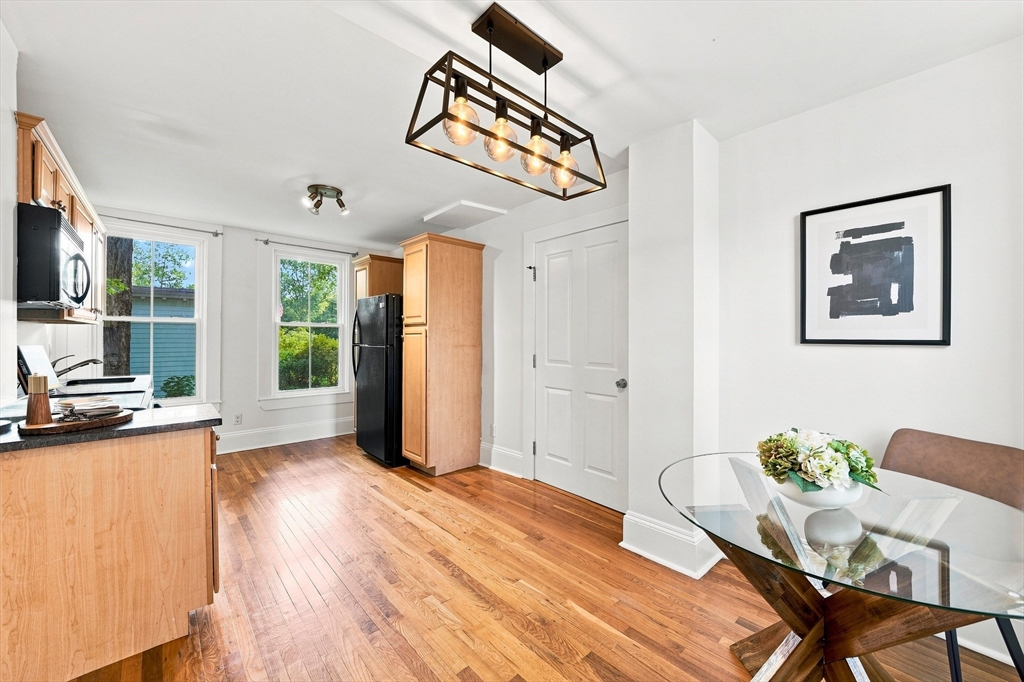 146 Lincoln Rd Unit: A