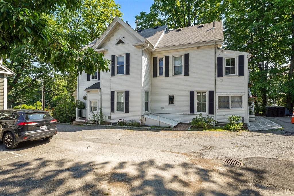 146 Lincoln Rd Unit: A