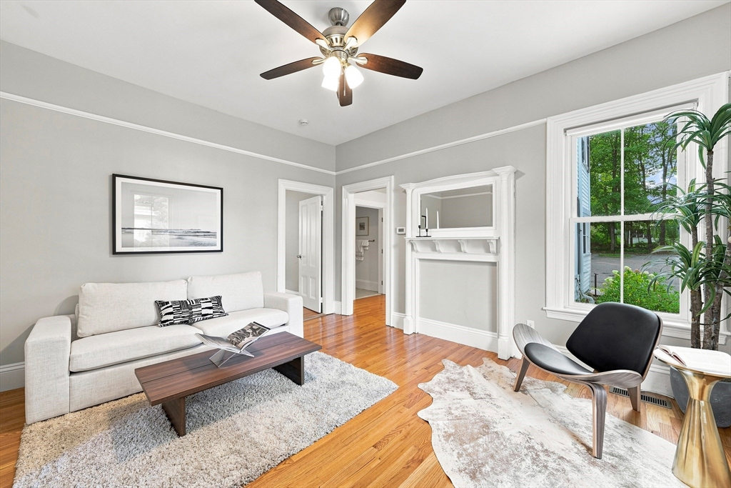 146 Lincoln Rd Unit: A