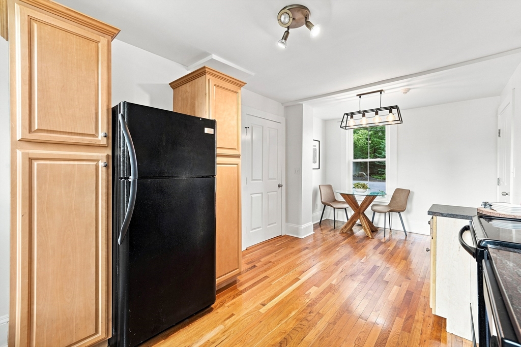 146 Lincoln Rd Unit: A