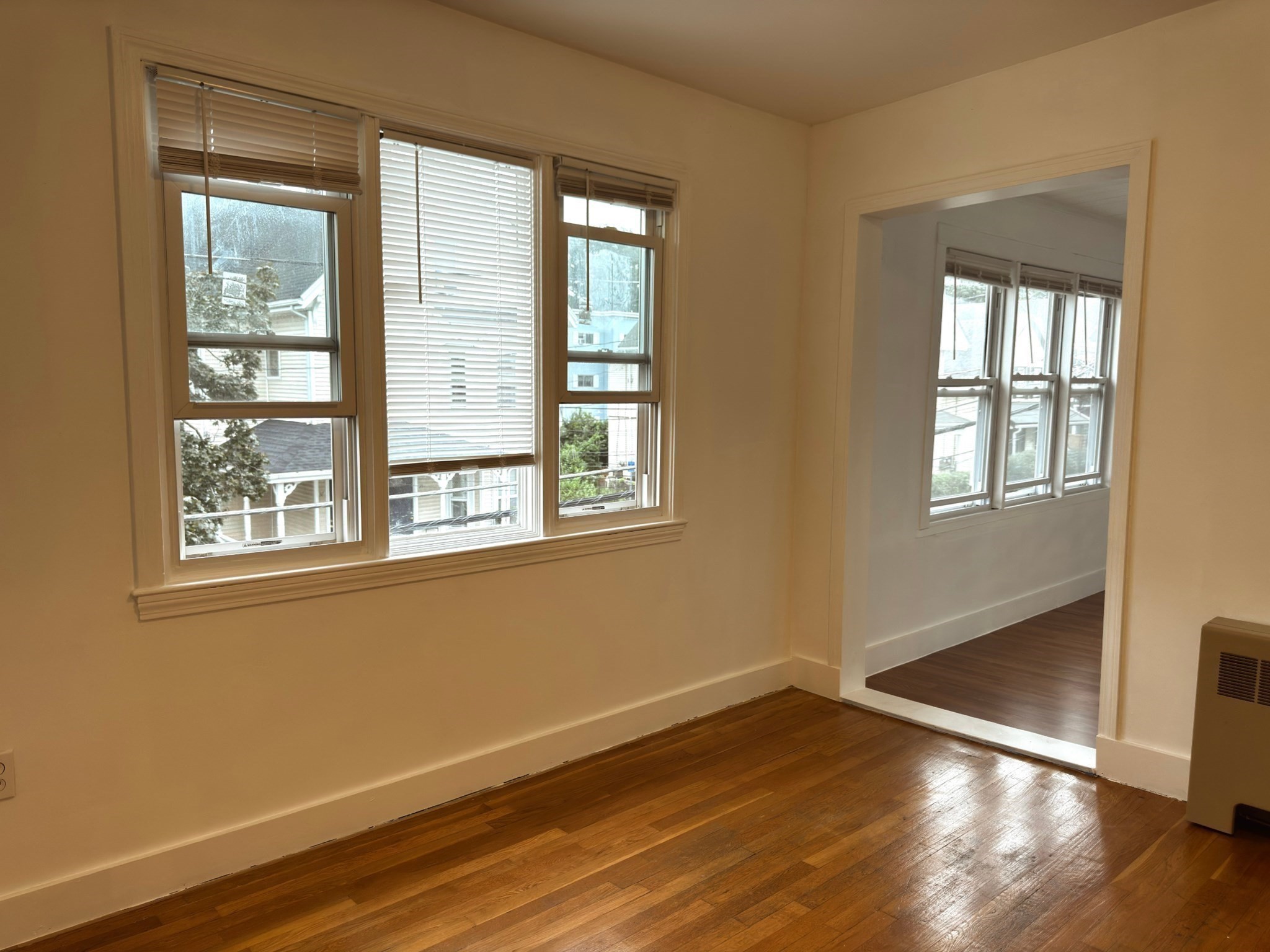 40 Almont St # 2