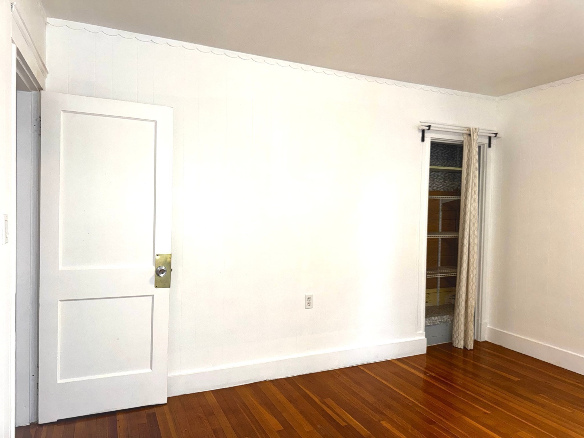 40 Almont St # 2