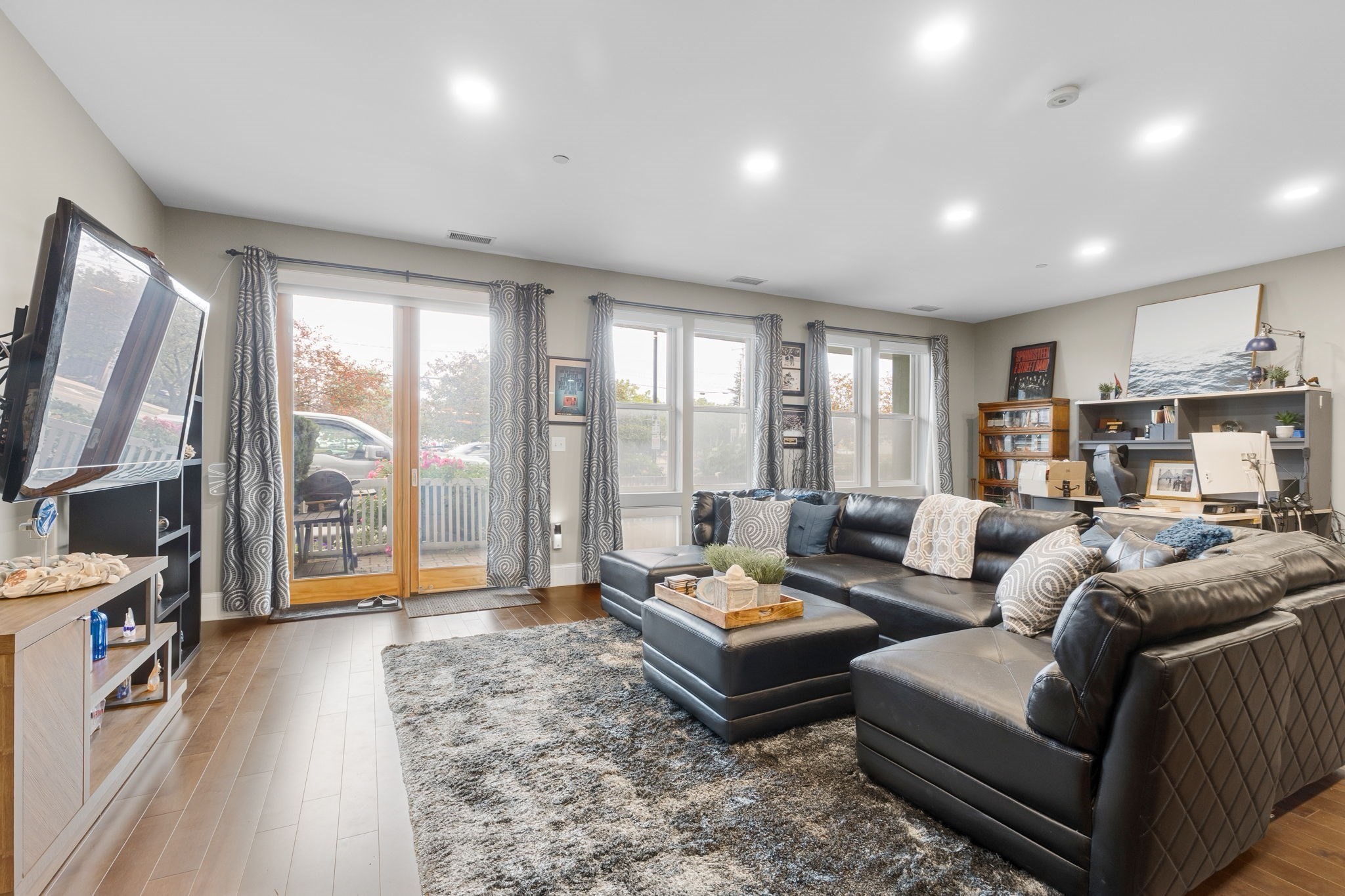 10 Ocean Ave # 109