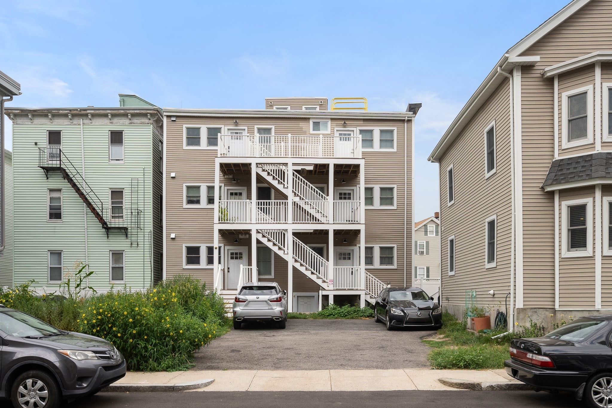 6 Chestnut Ave # 1