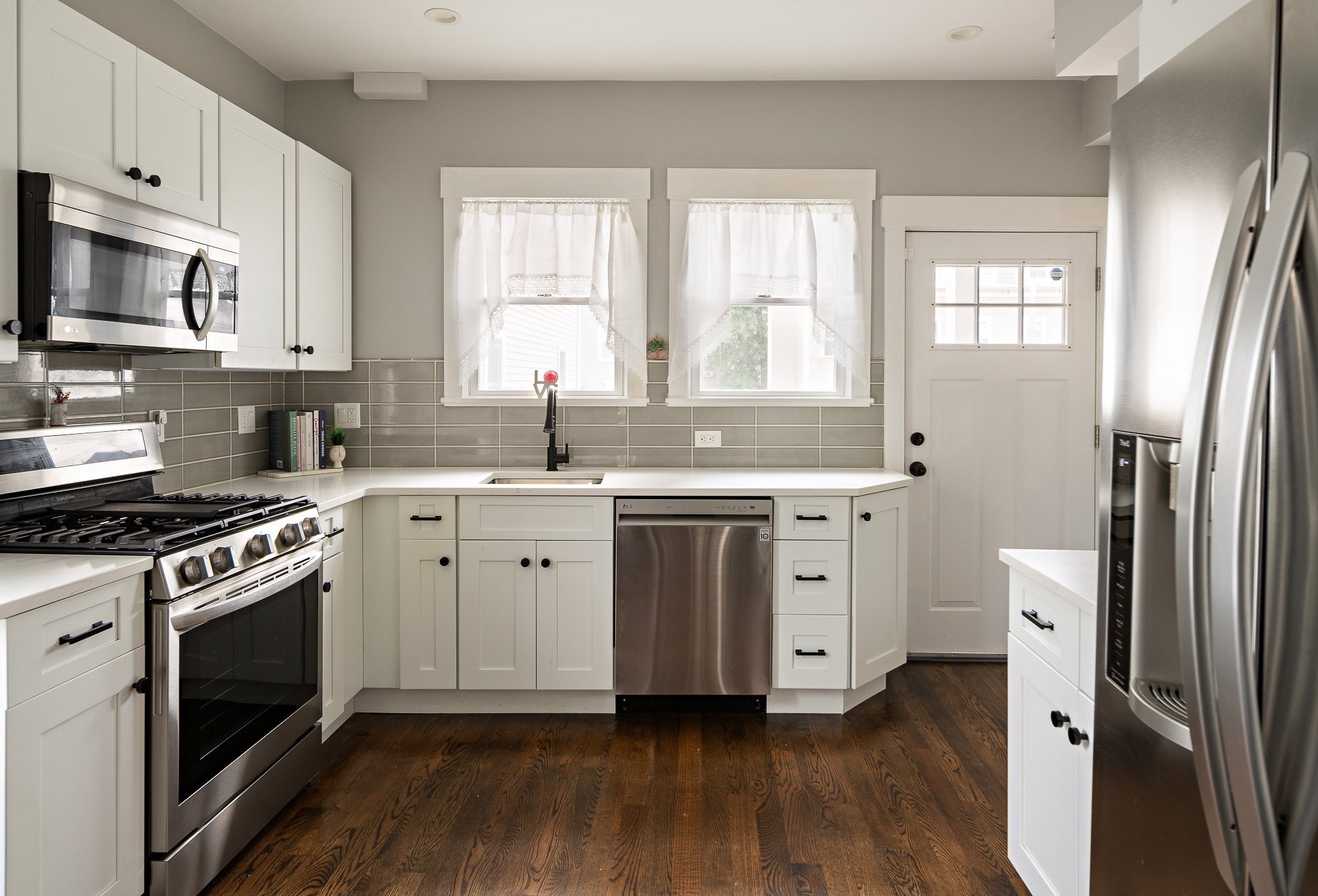 6 Chestnut Ave # 1