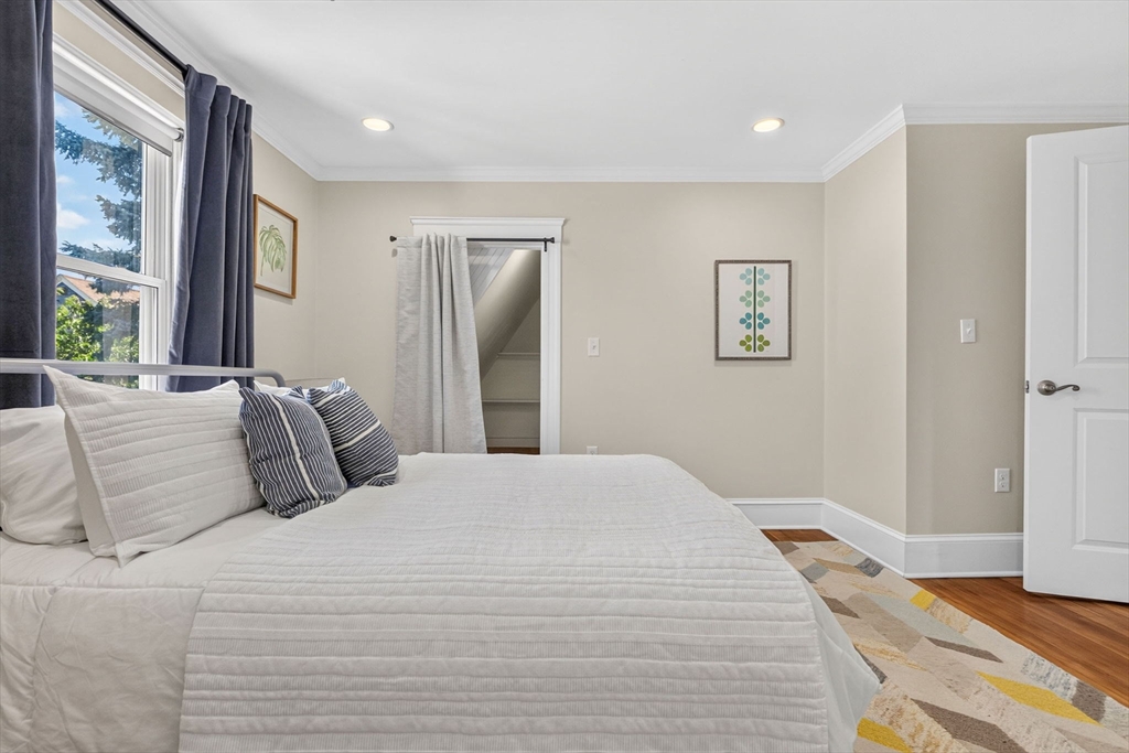201 College Ave # 3