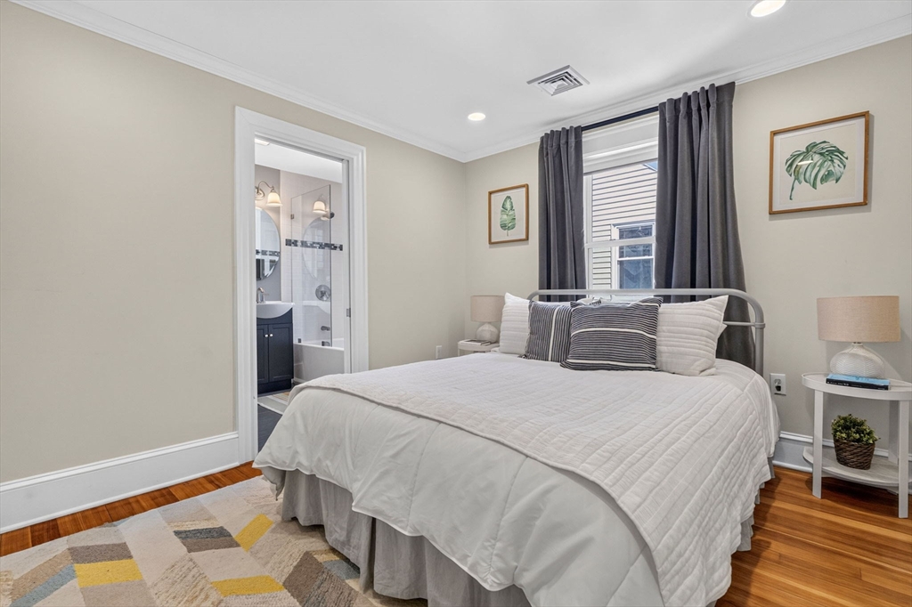 201 College Ave # 3