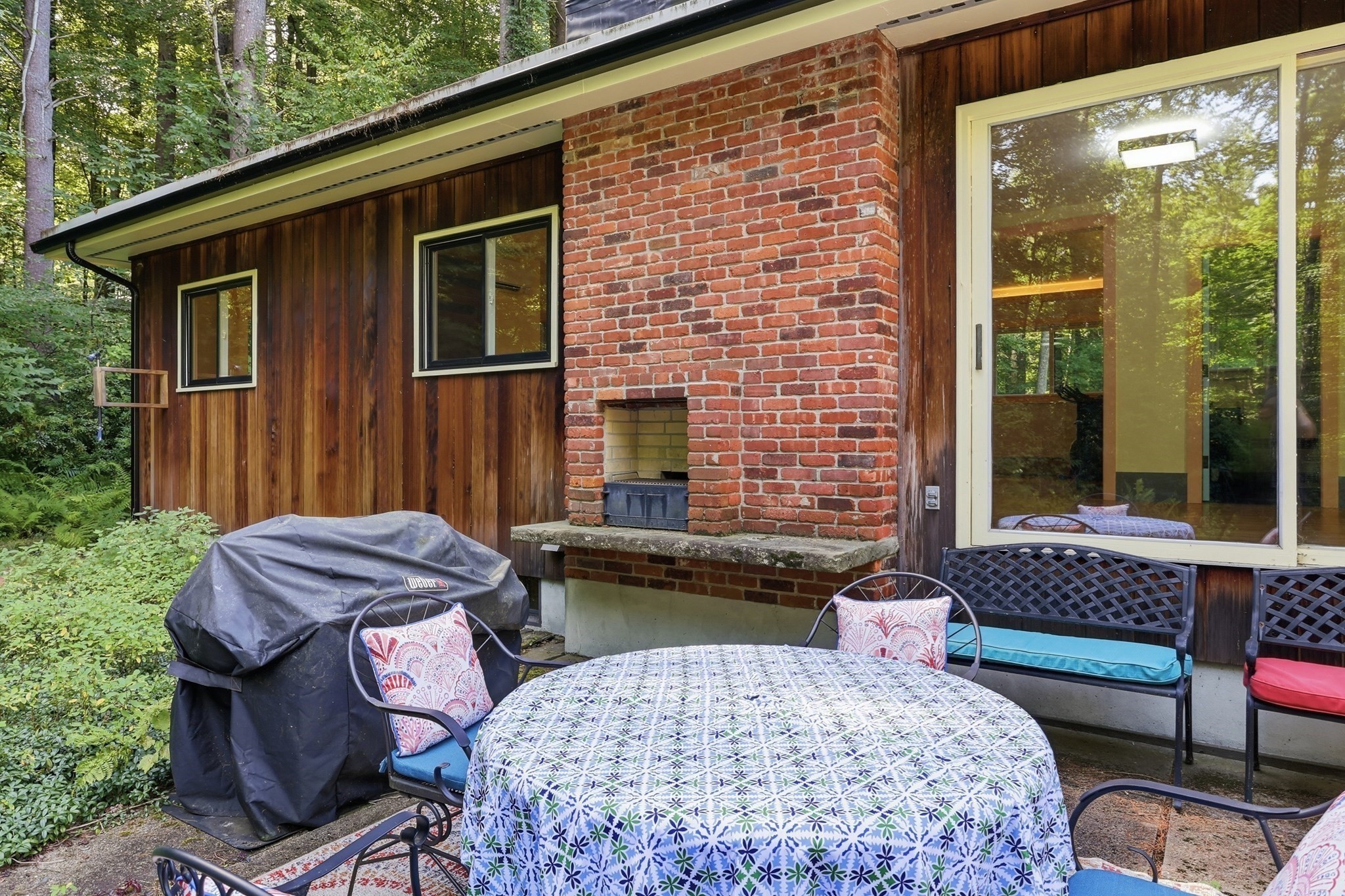 131 Warren Ave