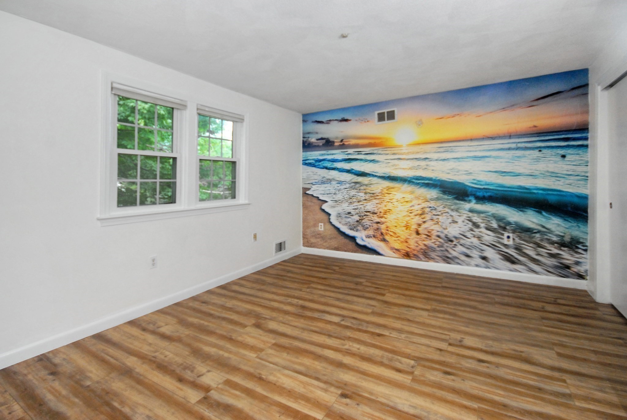 1 Meetinghouse Rd # 1