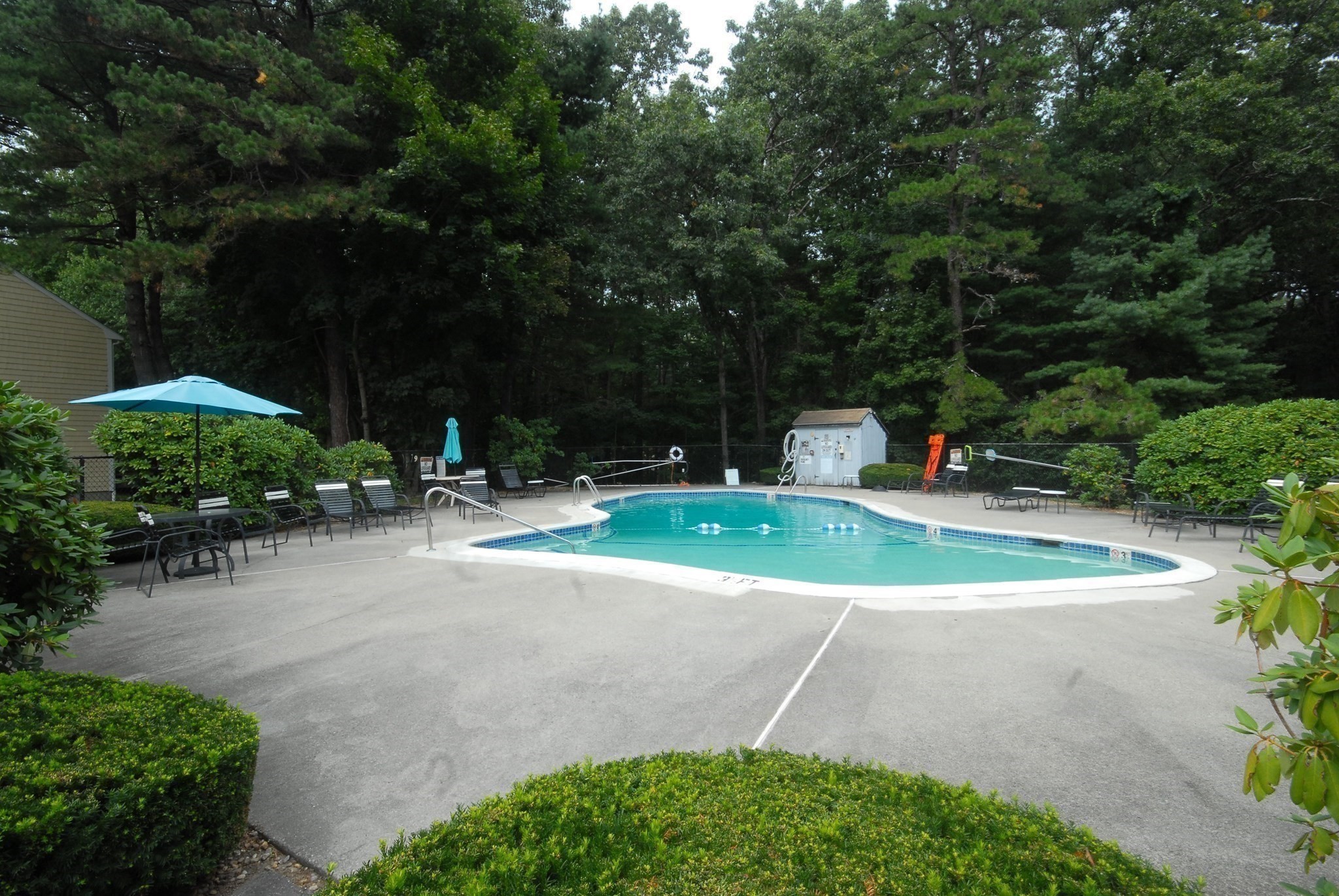 1 Meetinghouse Rd # 1