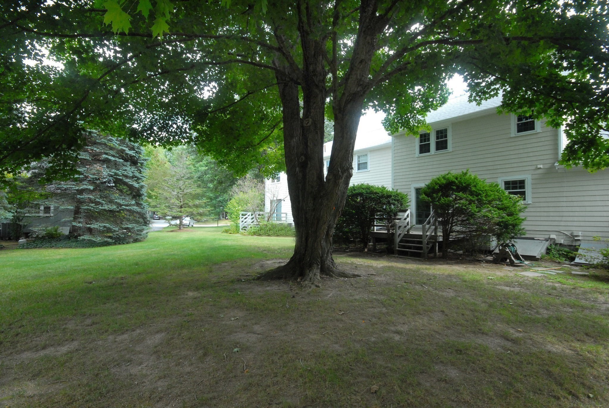 1 Meetinghouse Rd # 1