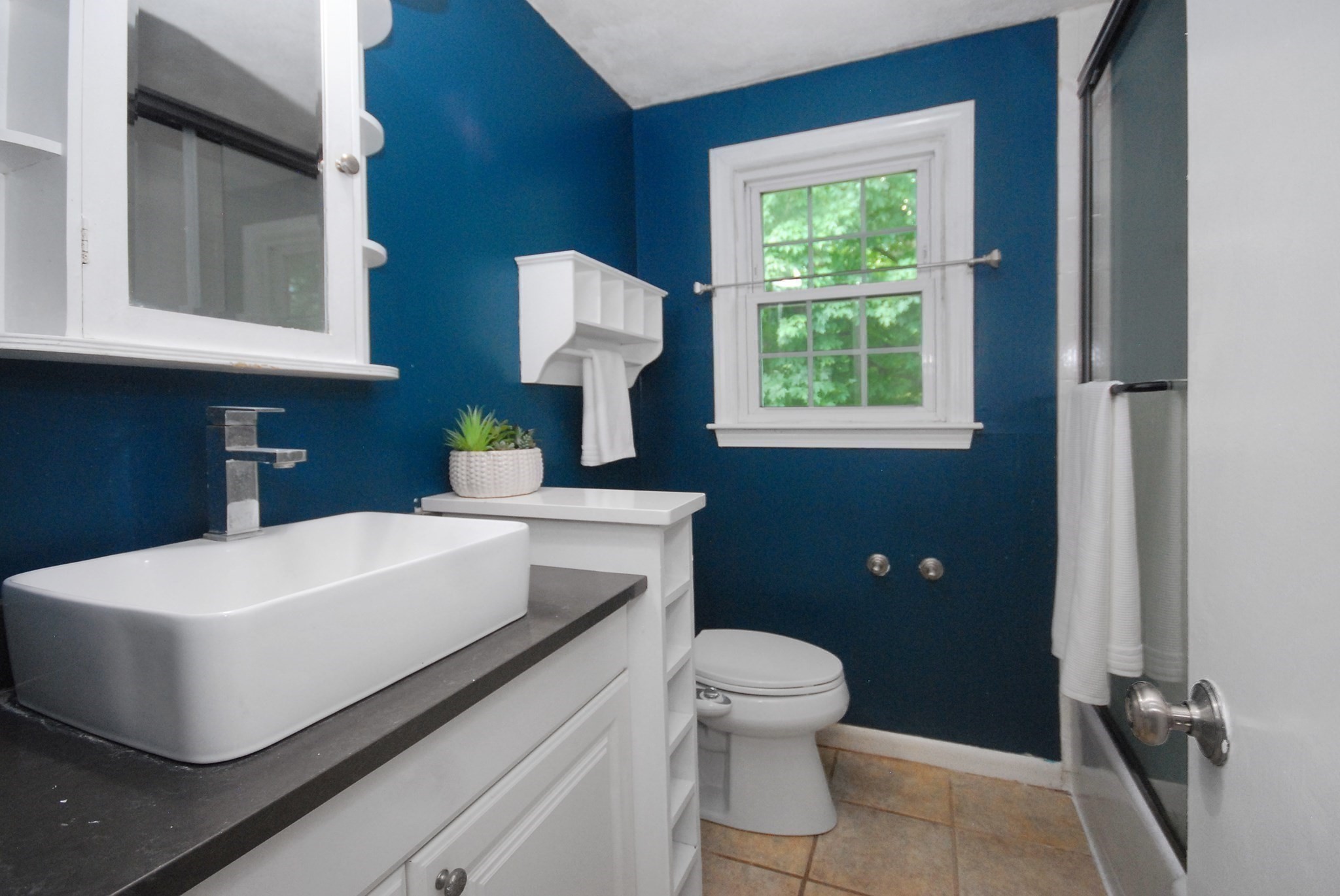 1 Meetinghouse Rd # 1