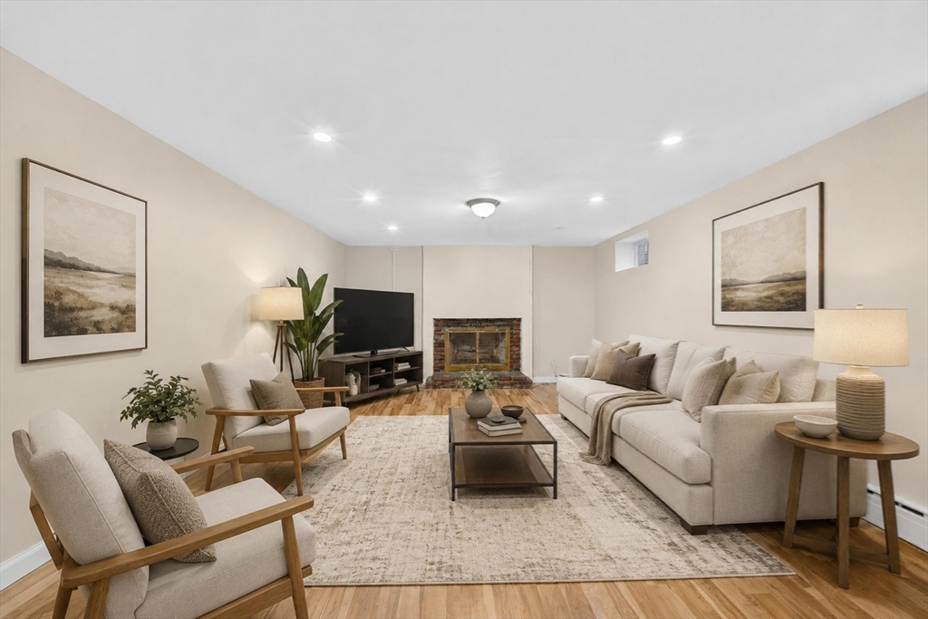 184 Concord Ave