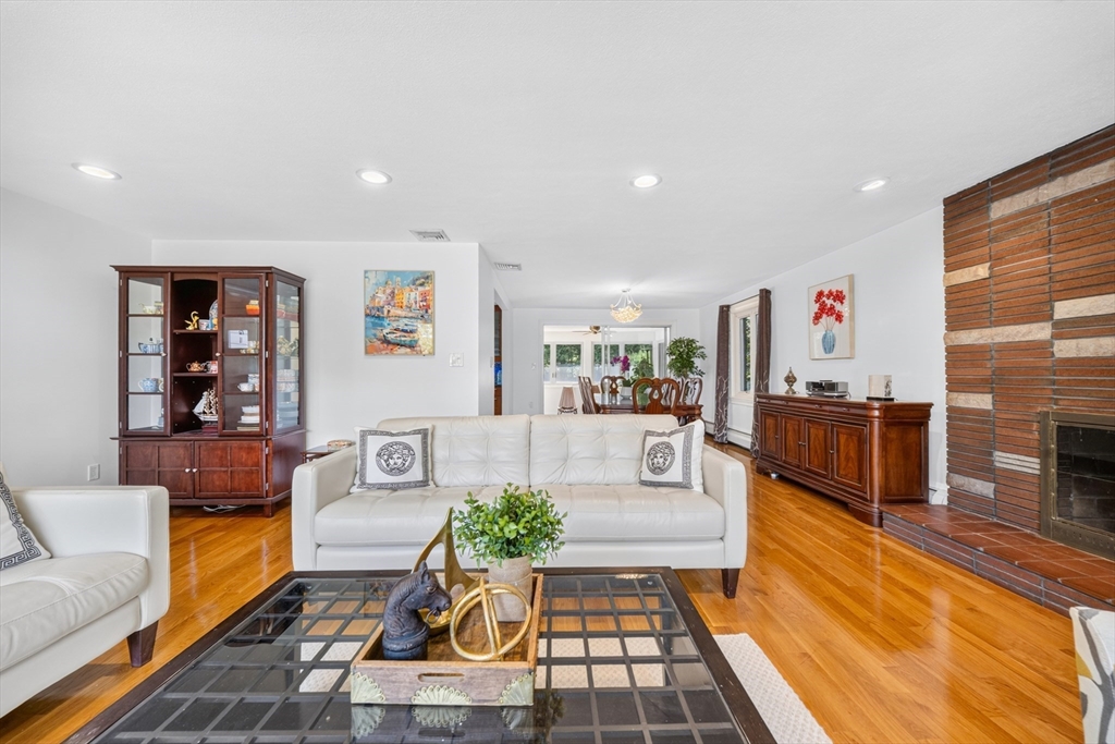 184 Concord Ave