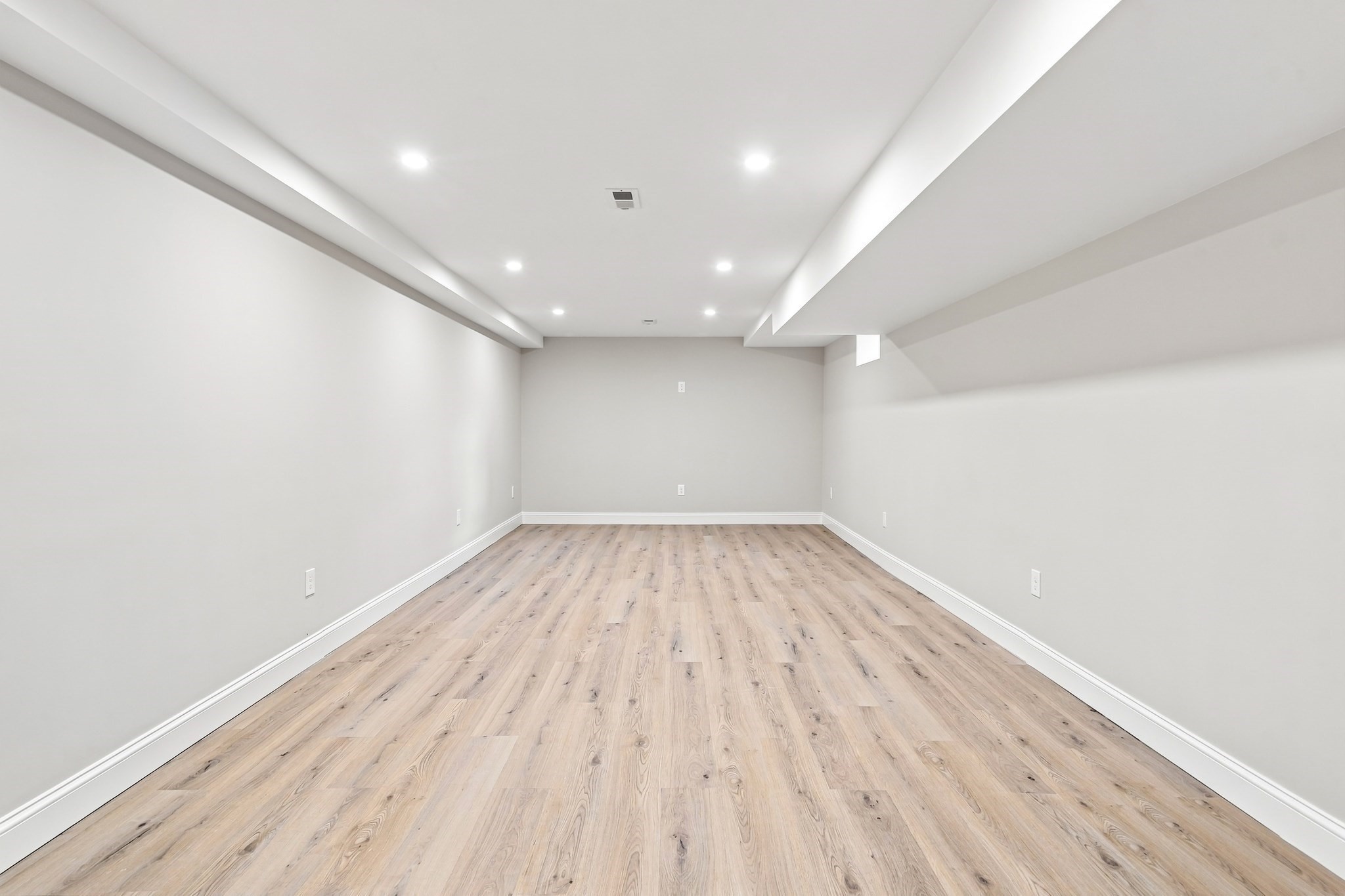 7 Viking Rd