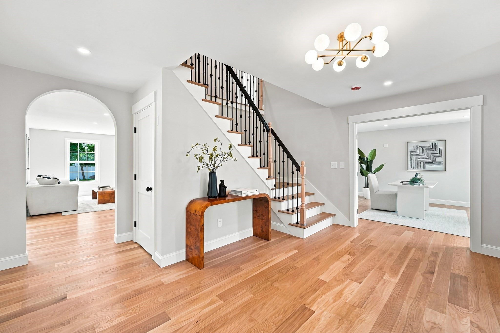 7 Viking Rd