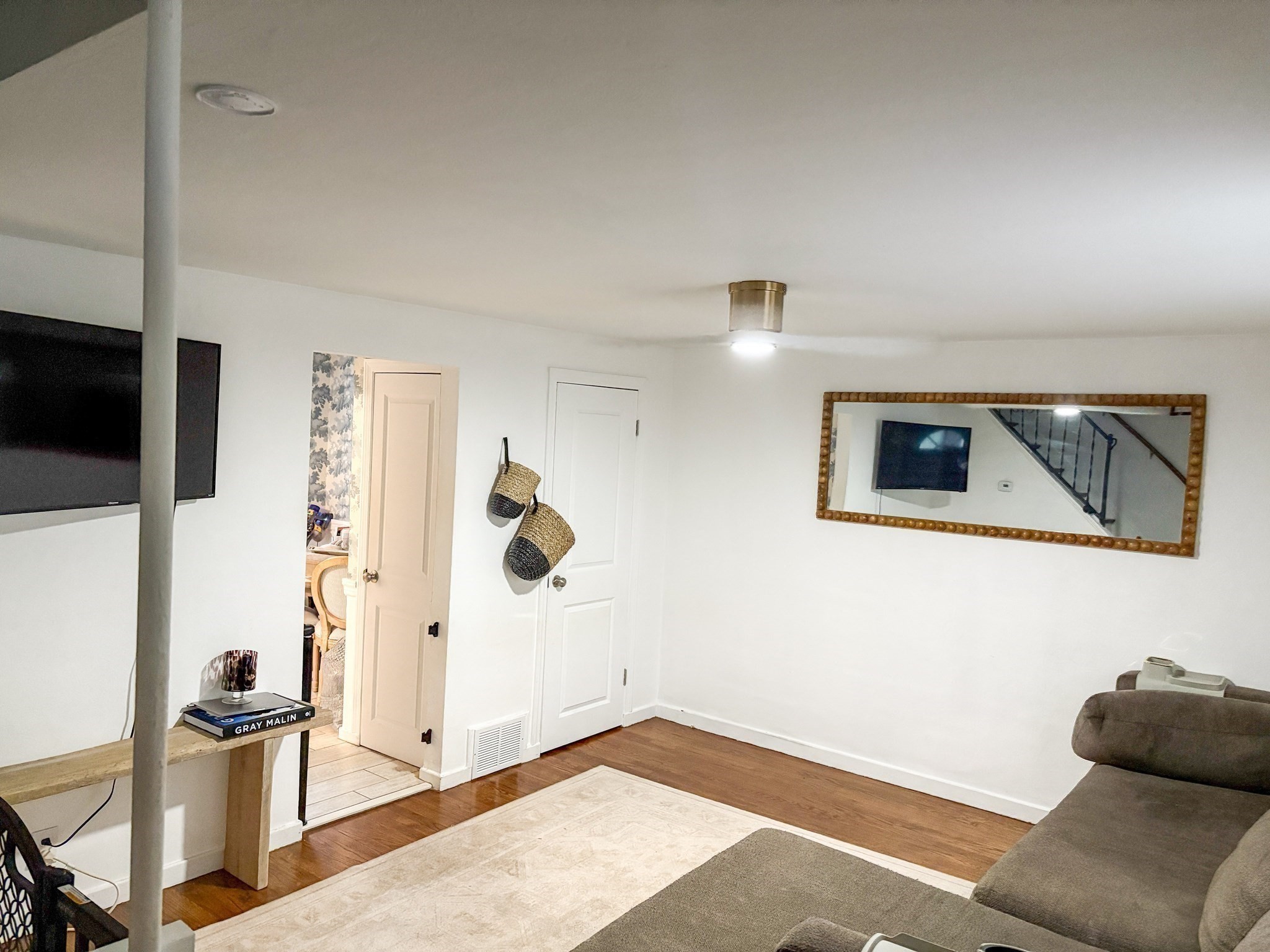 216 Quincy Shore Dr
