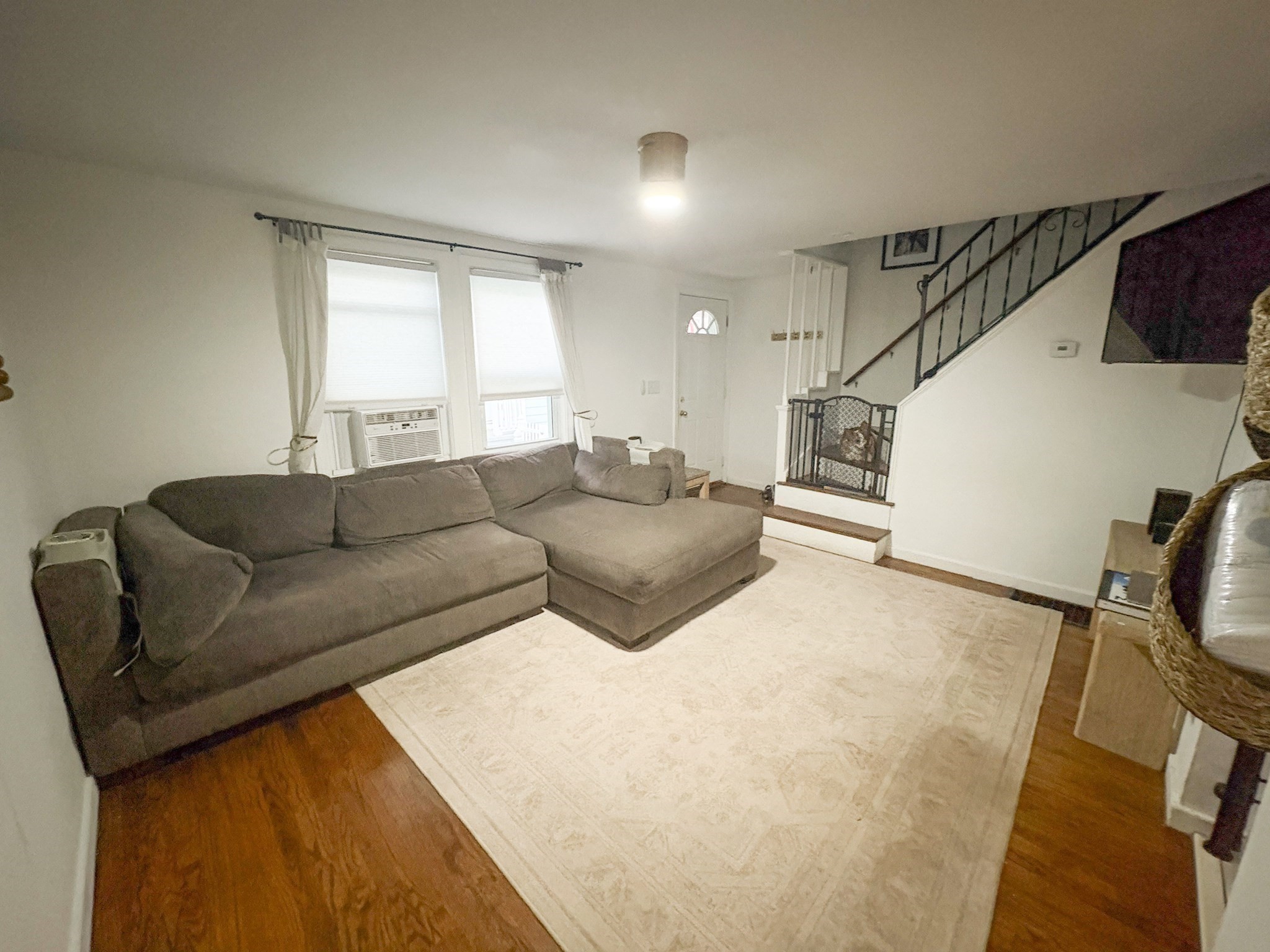 216 Quincy Shore Dr