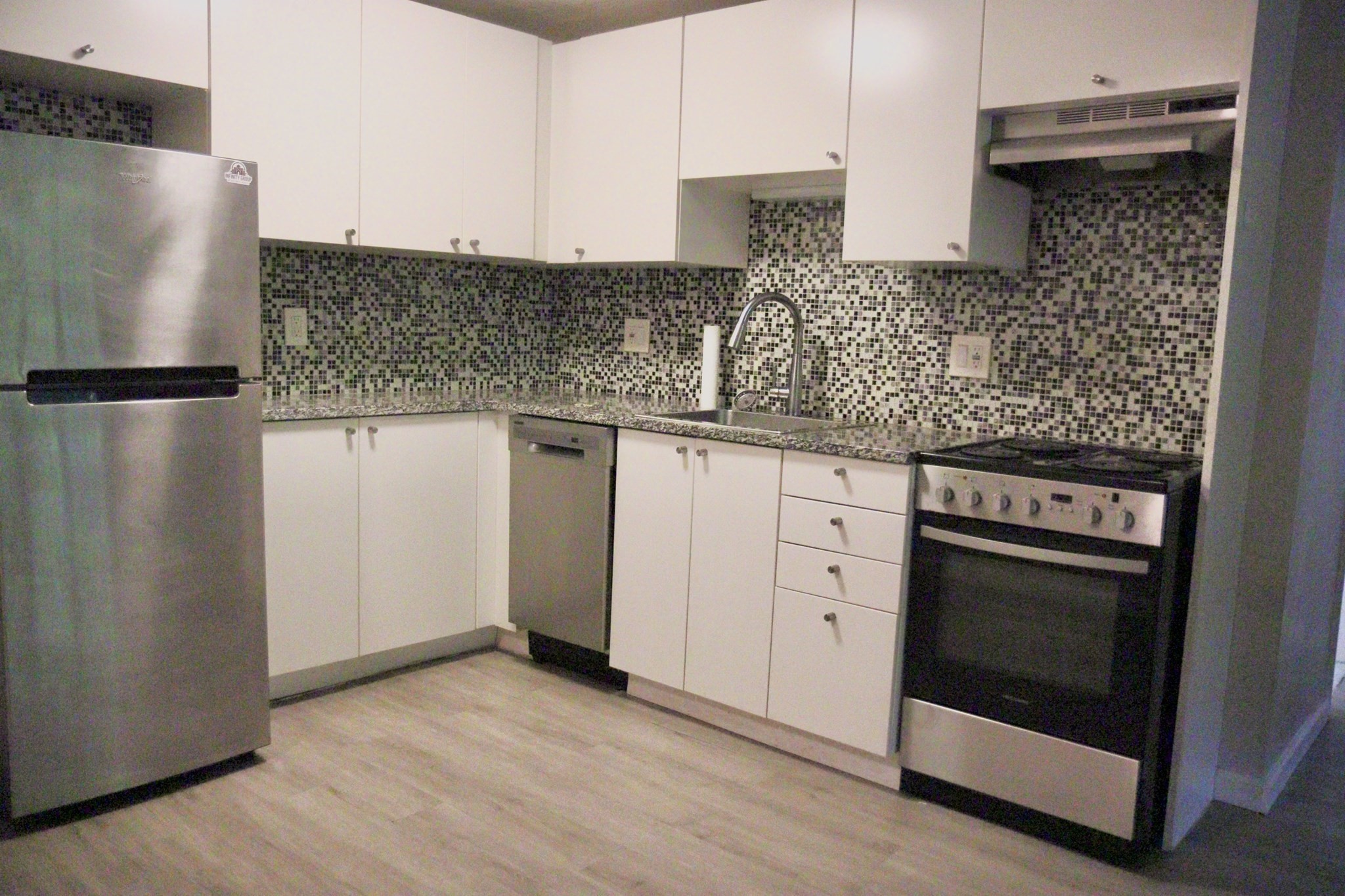 10 Williamsburg Ct # 3