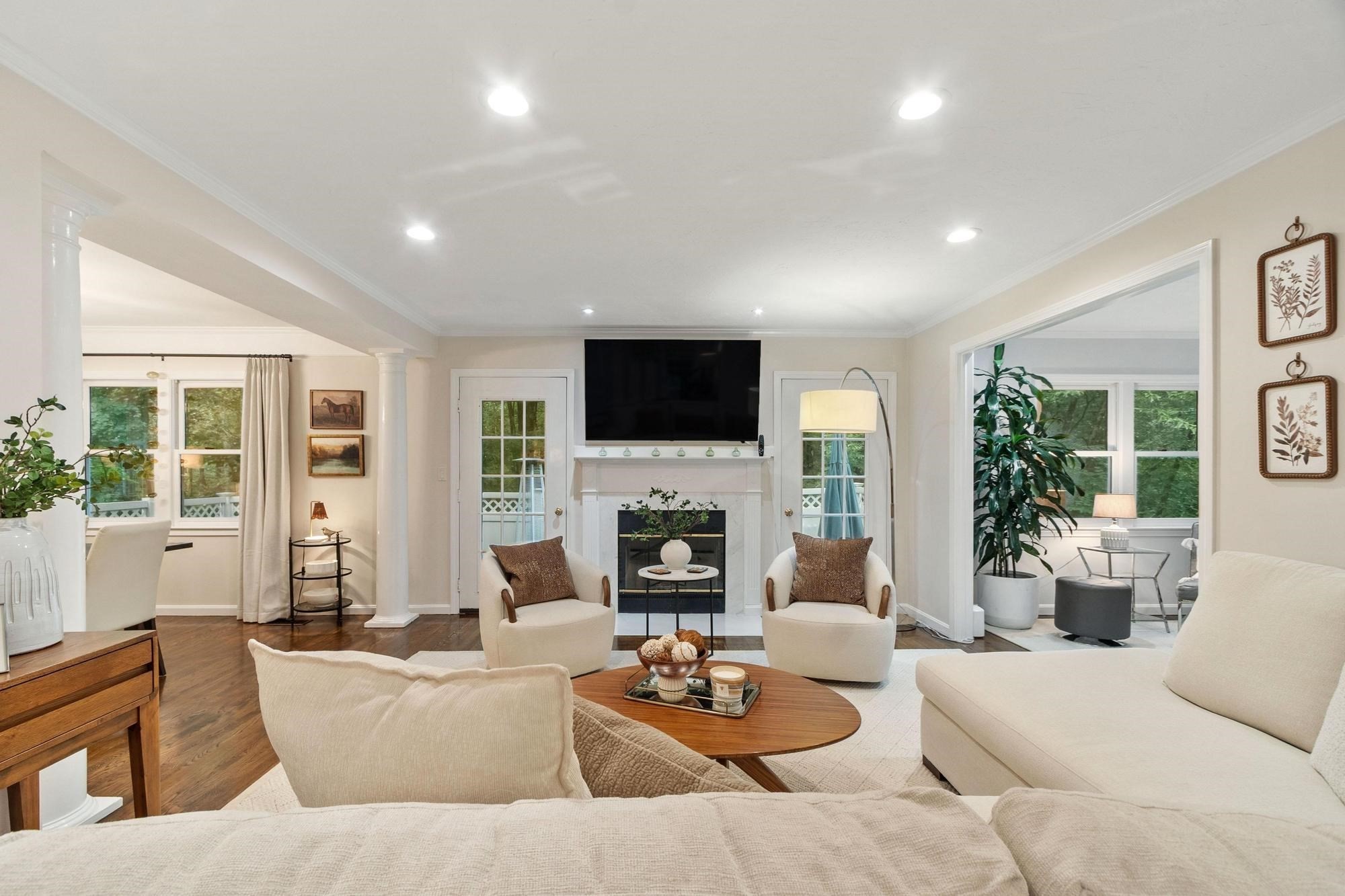 25 Pickman Dr # 25