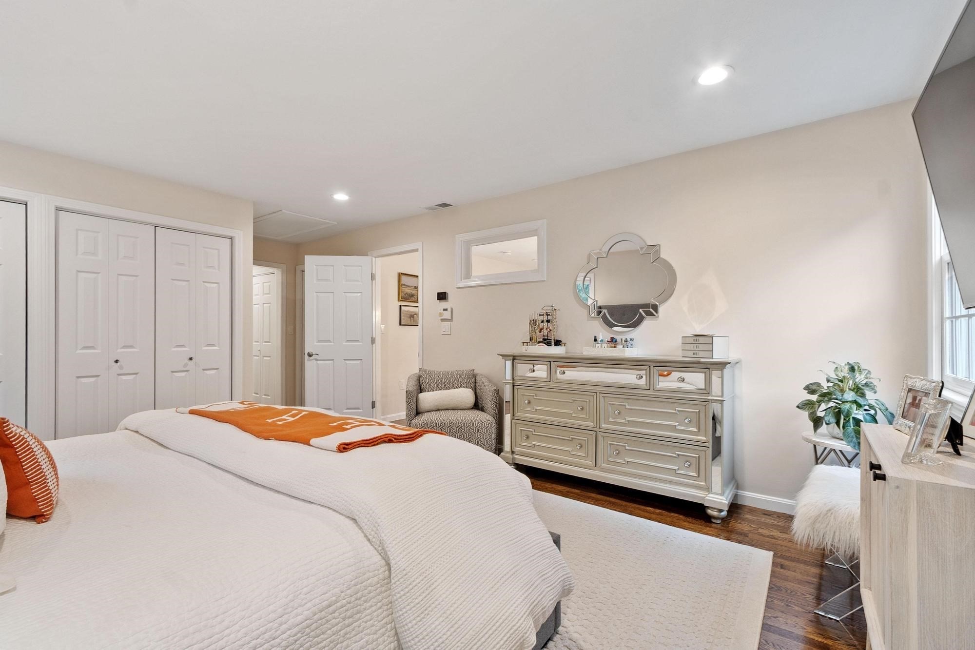 25 Pickman Dr # 25