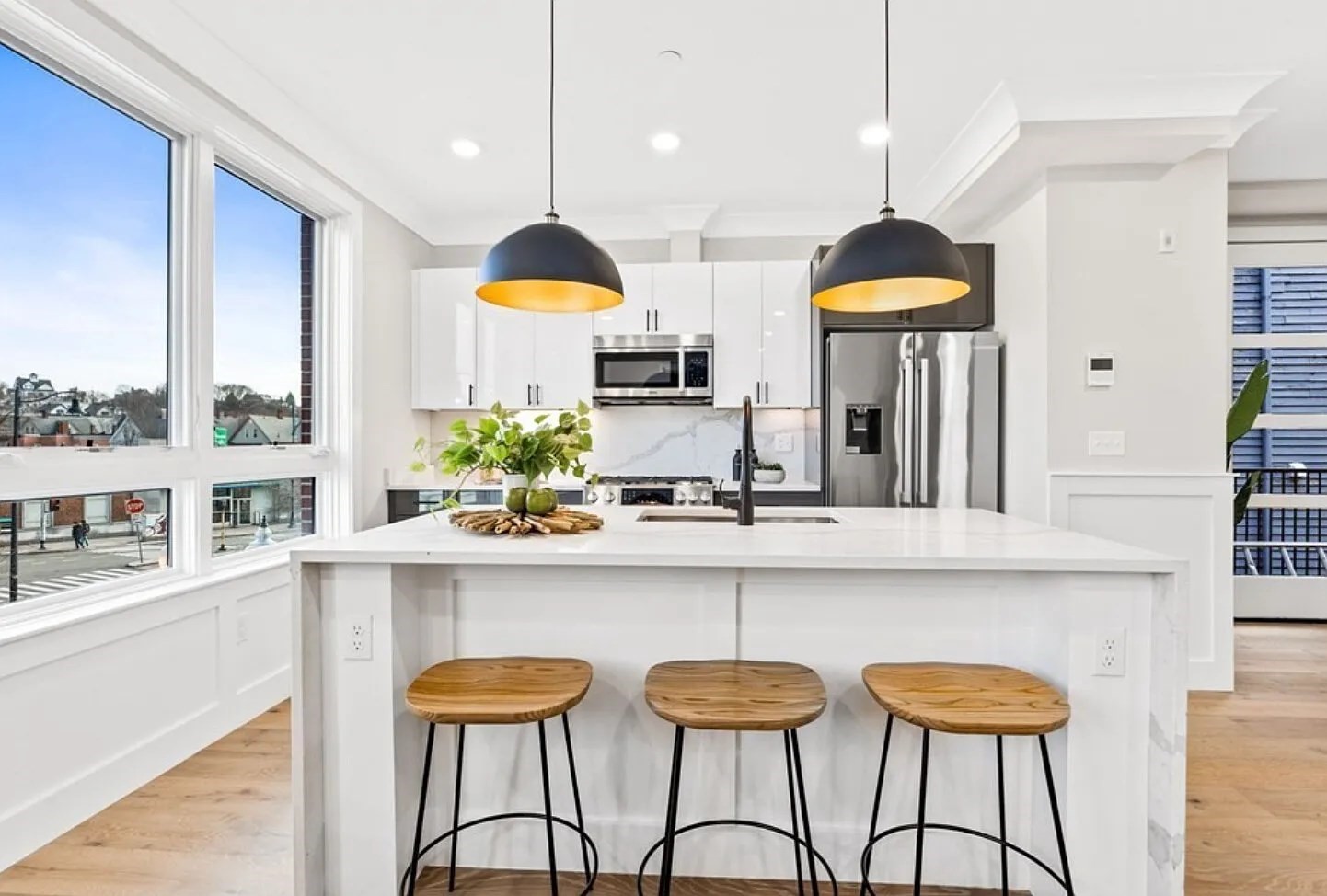 300 Somerville Avenue Unit: F
