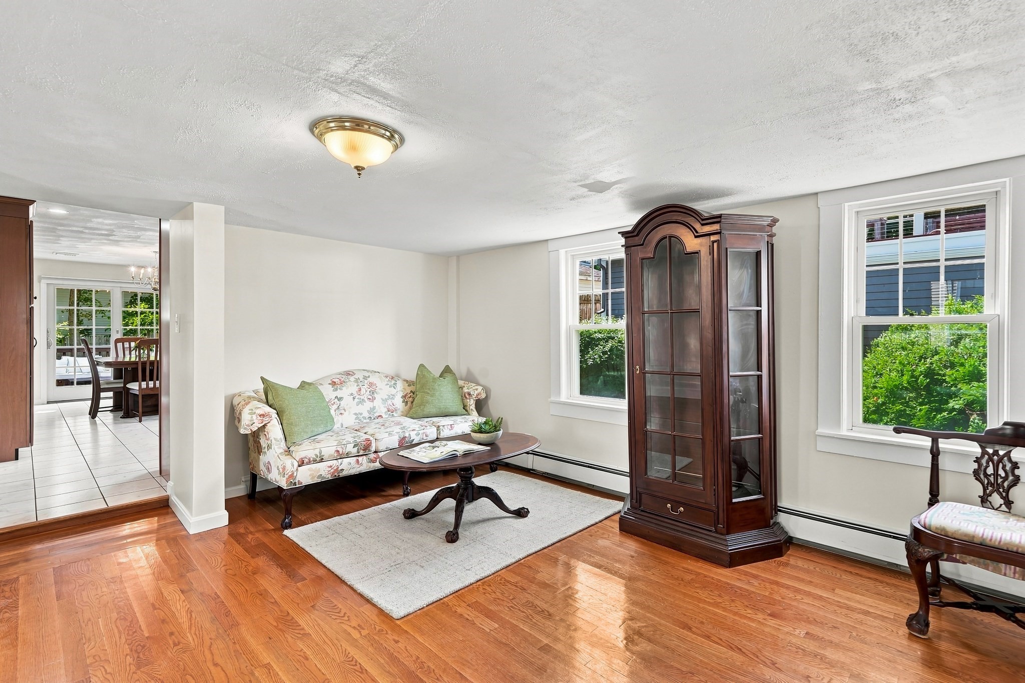 24 Richardson St