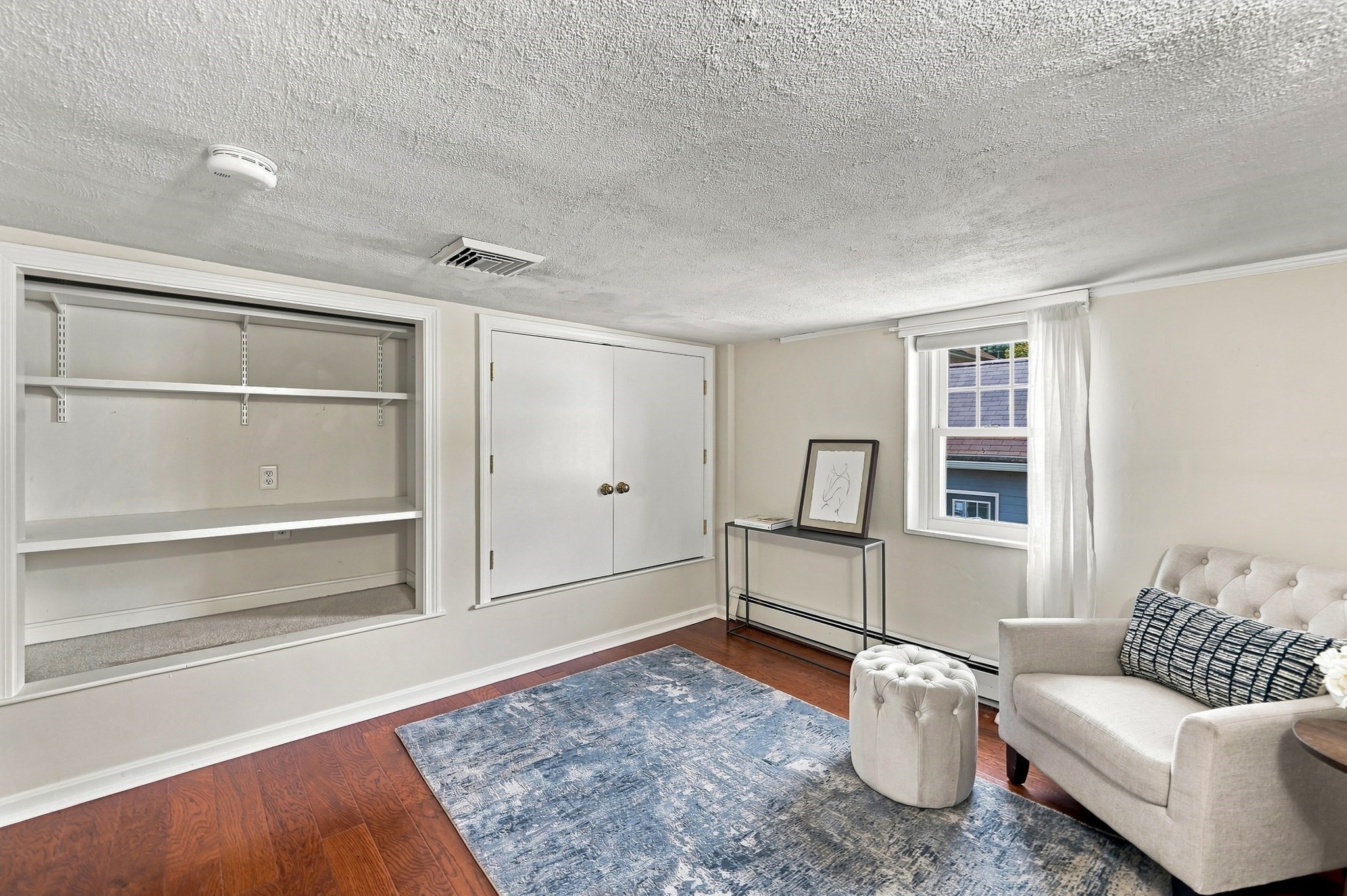 24 Richardson St