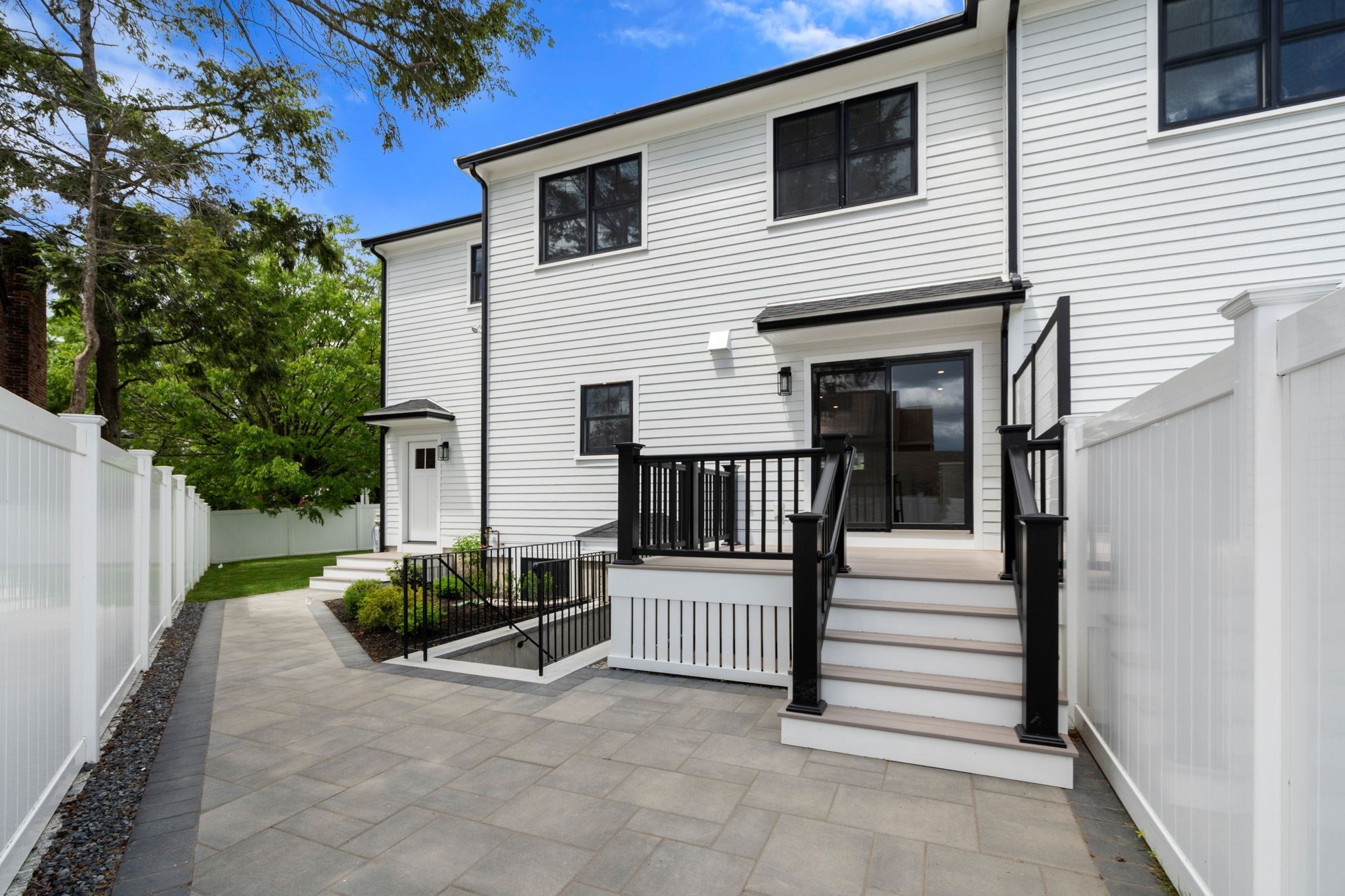 273 Edenfield Ave # 273
