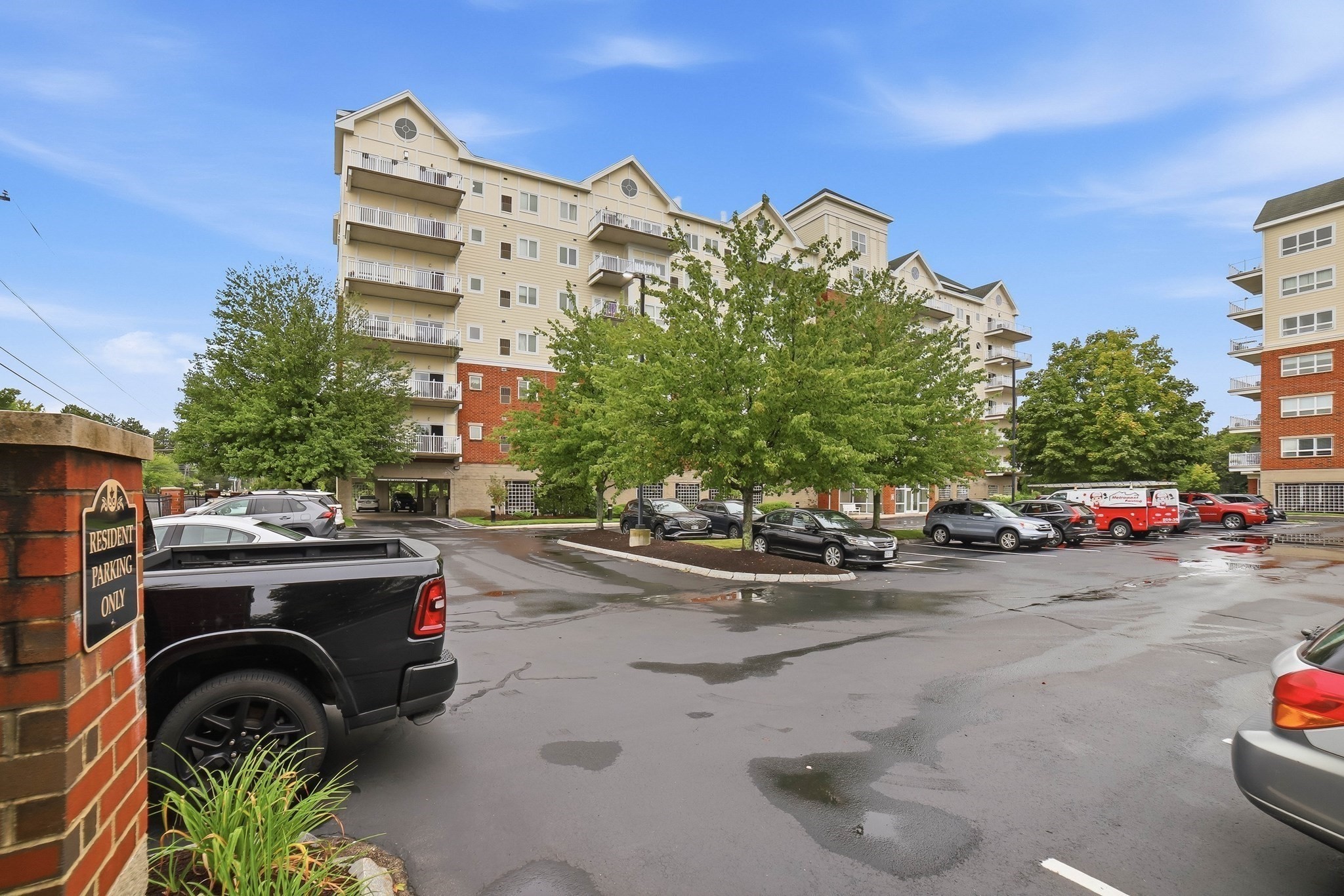 527 Pawtucket Blvd # 608