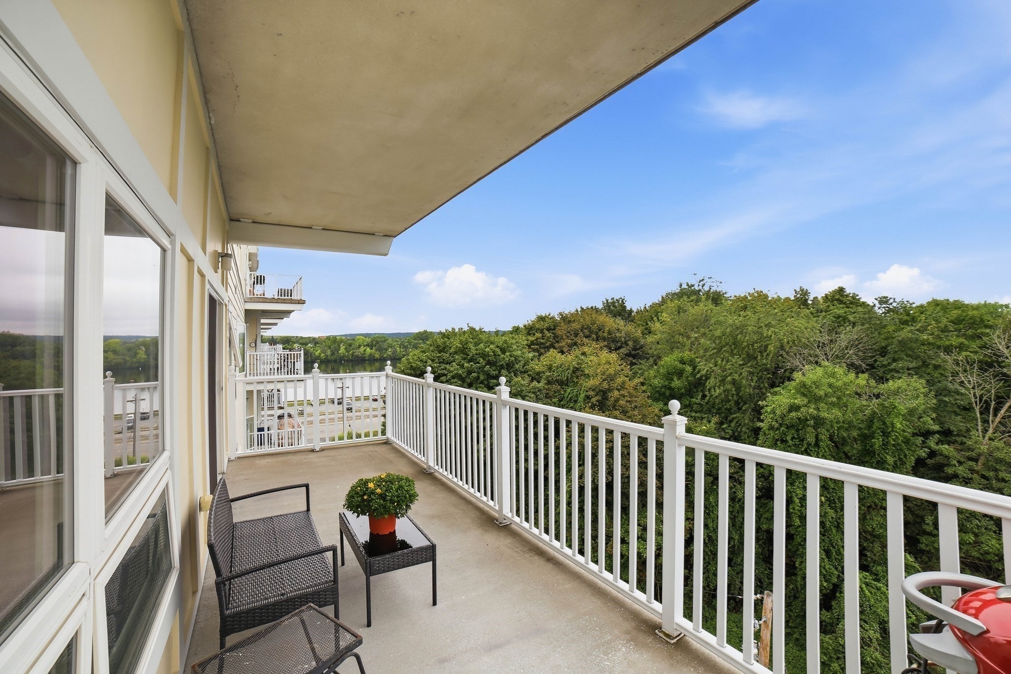 527 Pawtucket Blvd # 608