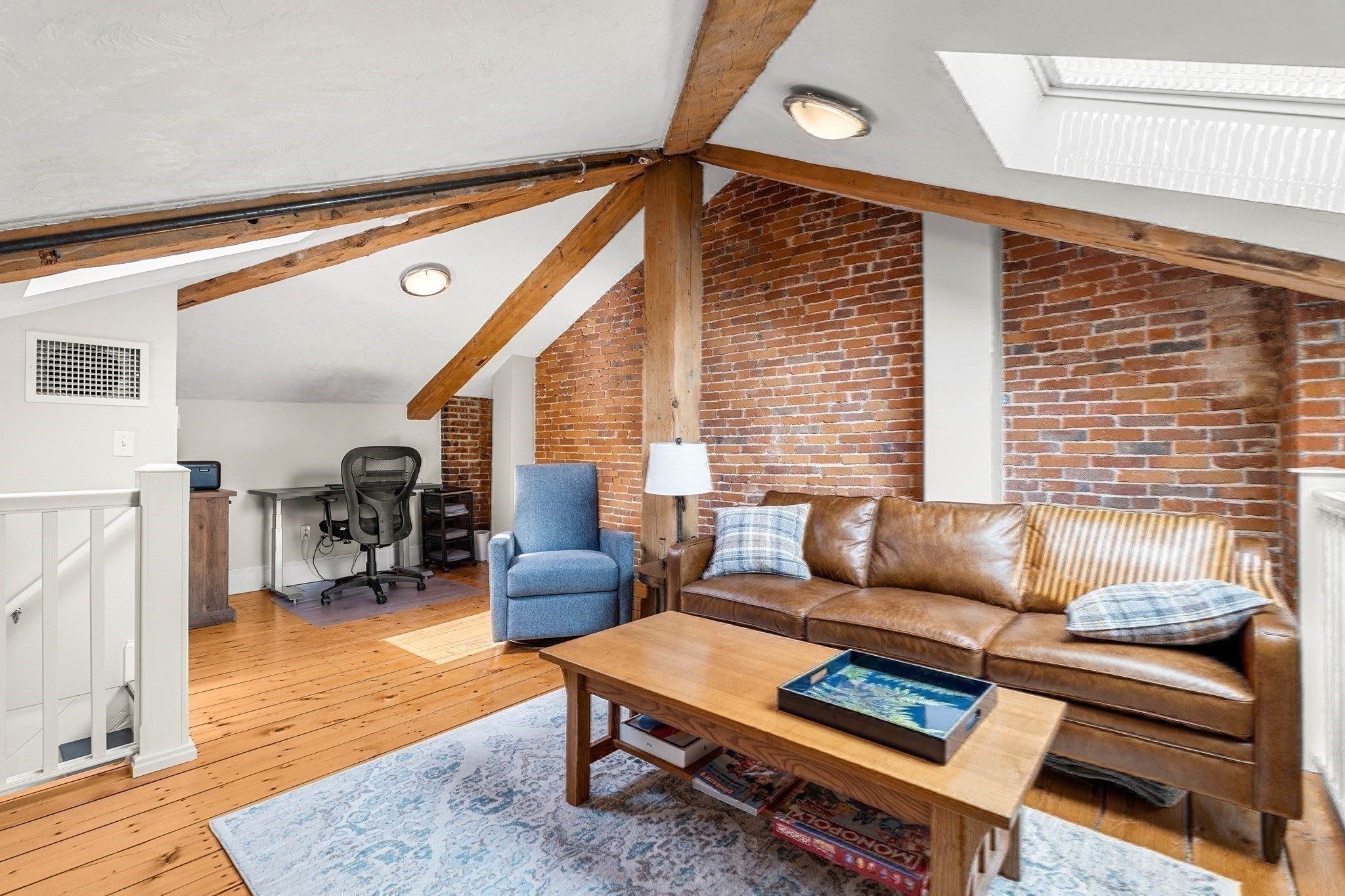 10 Union St # 3