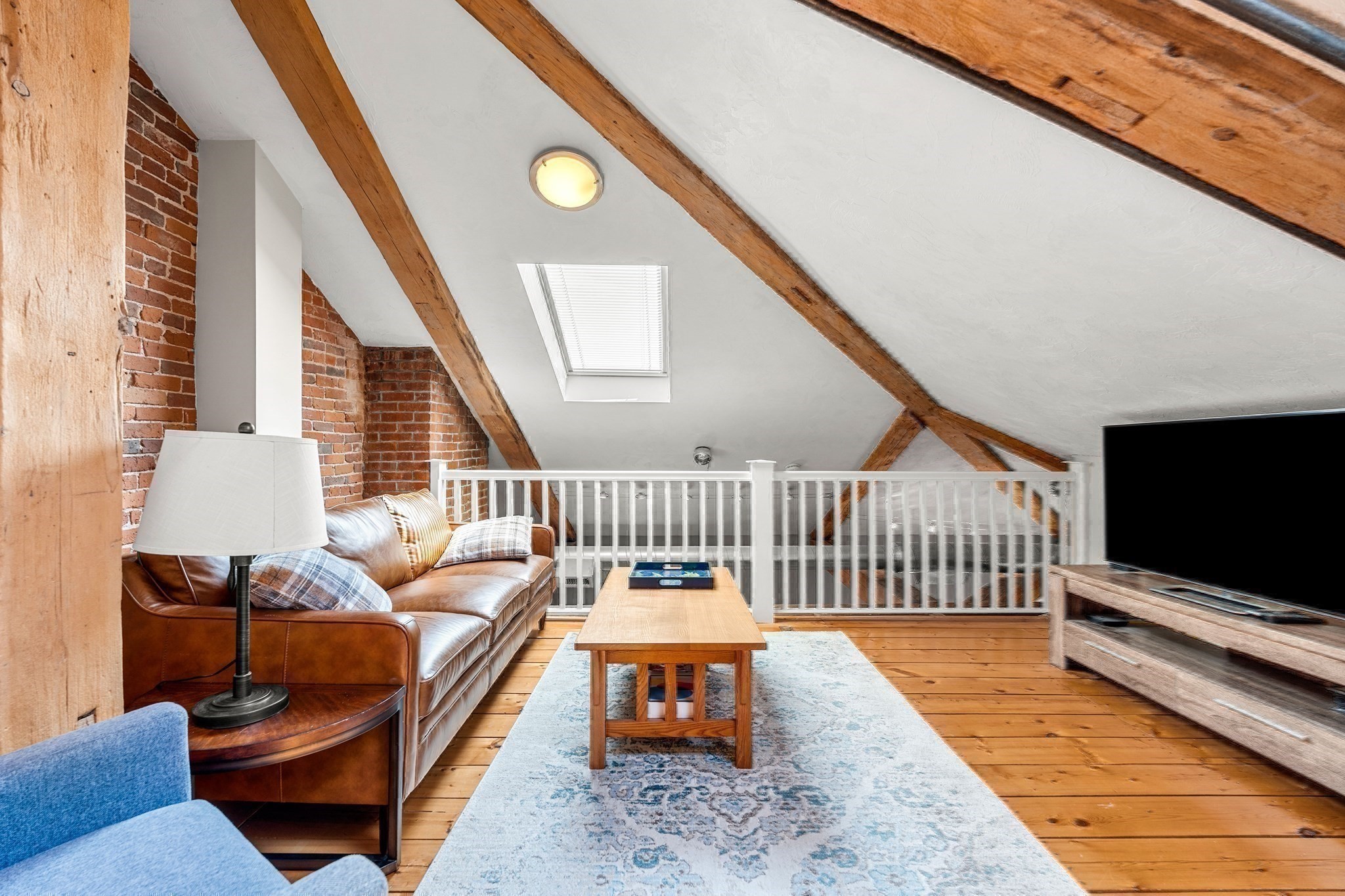 10 Union St # 3