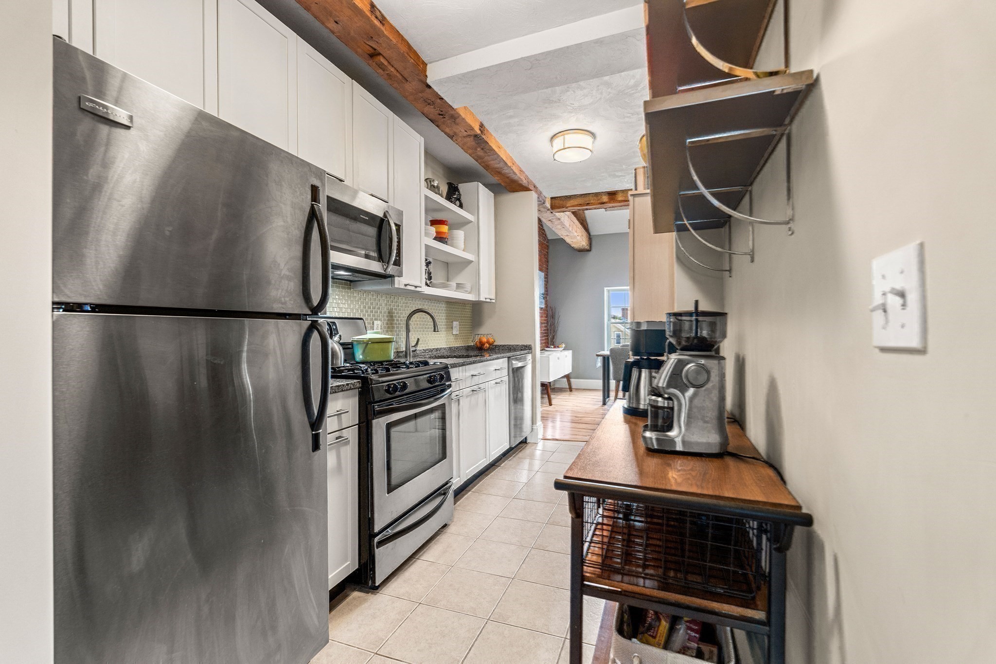 10 Union St # 3