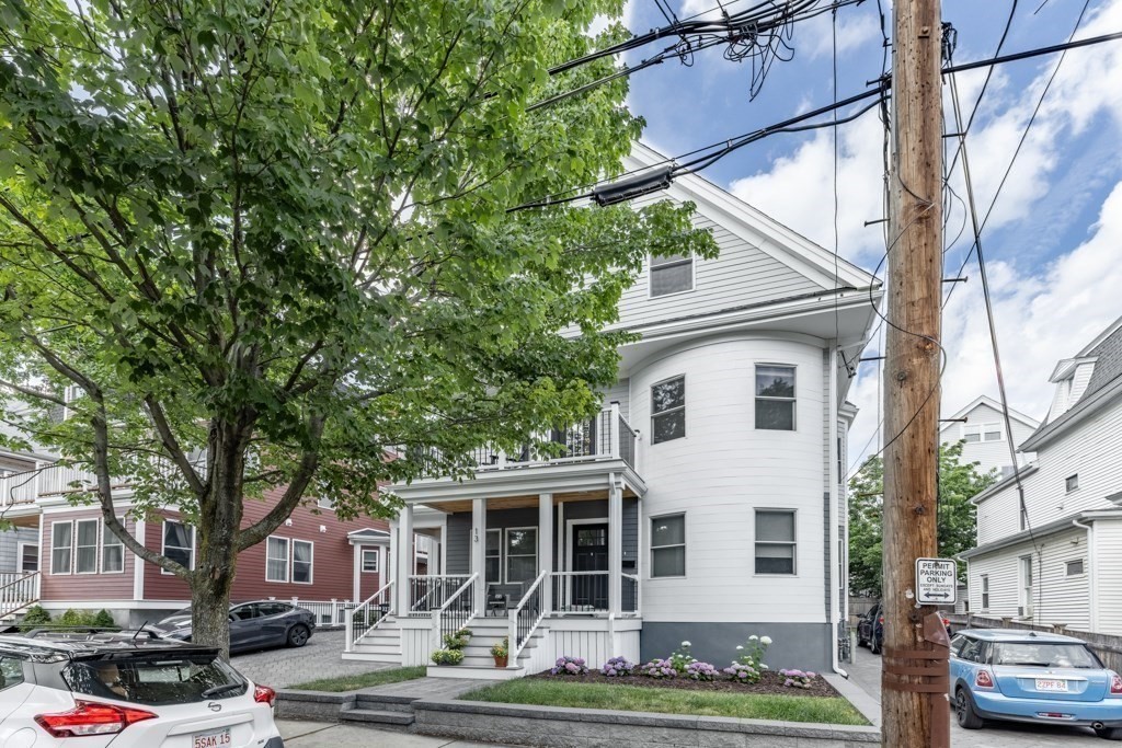 13 Grand View Avenue # 2