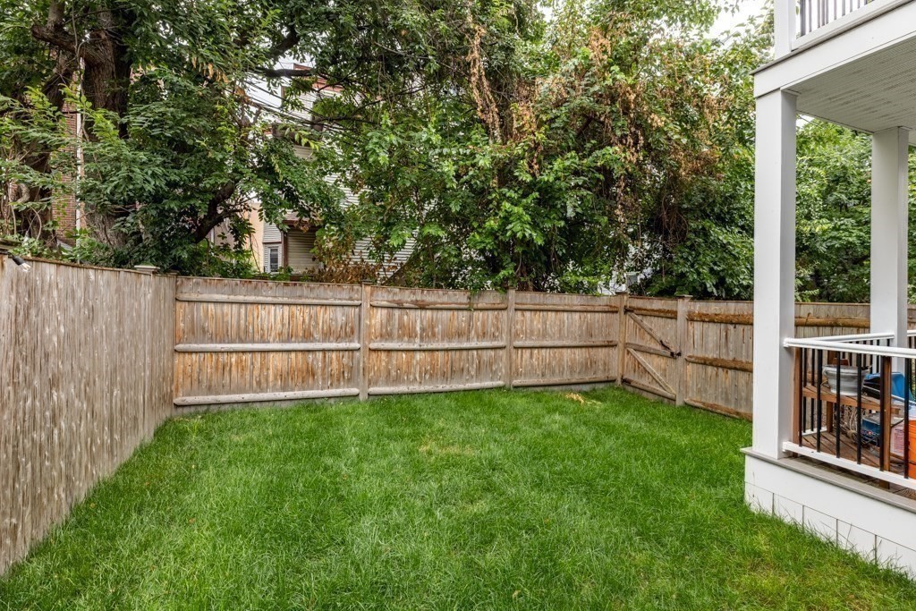 13 Grand View Avenue # 2