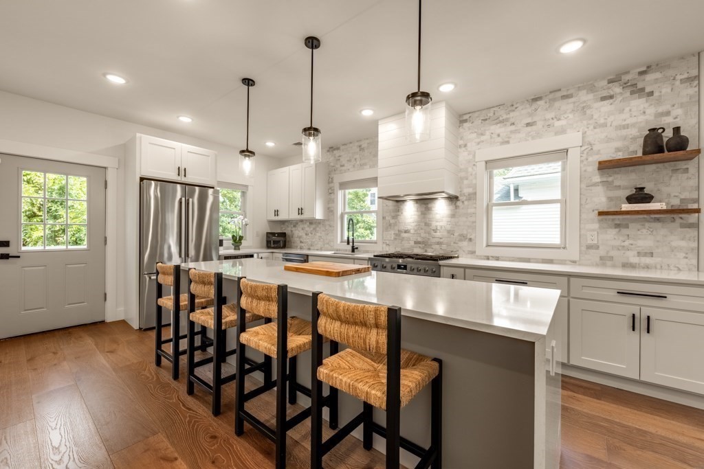 13 Grand View Avenue # 2