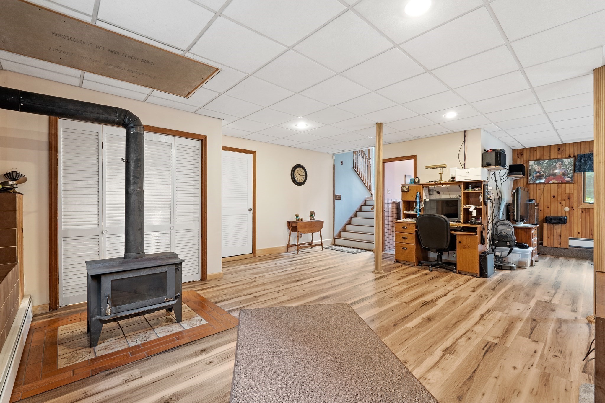 225 Taylor Rd