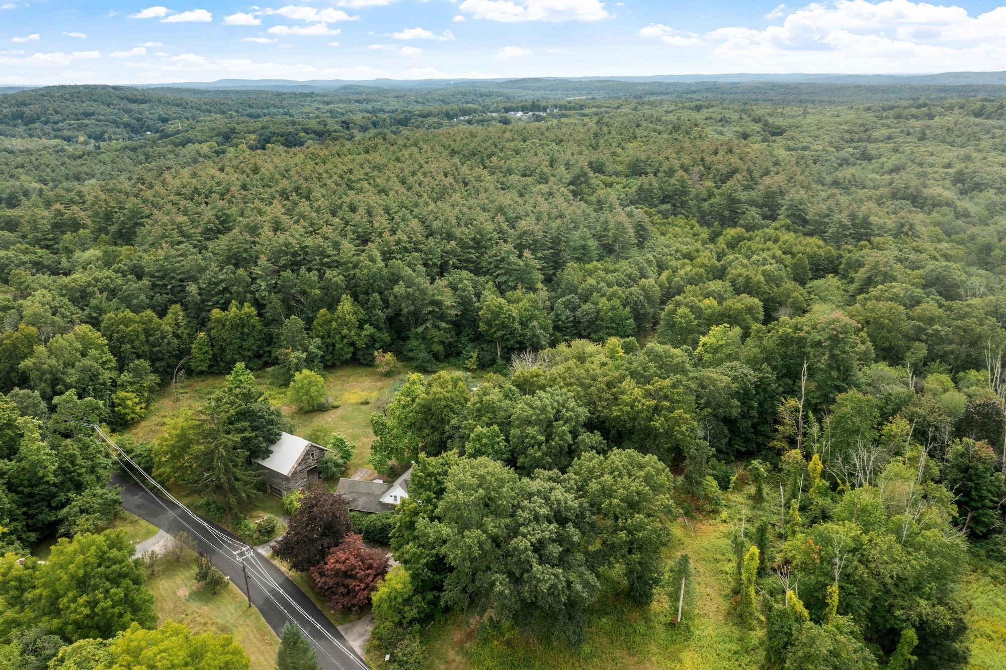 276 Middle Rd