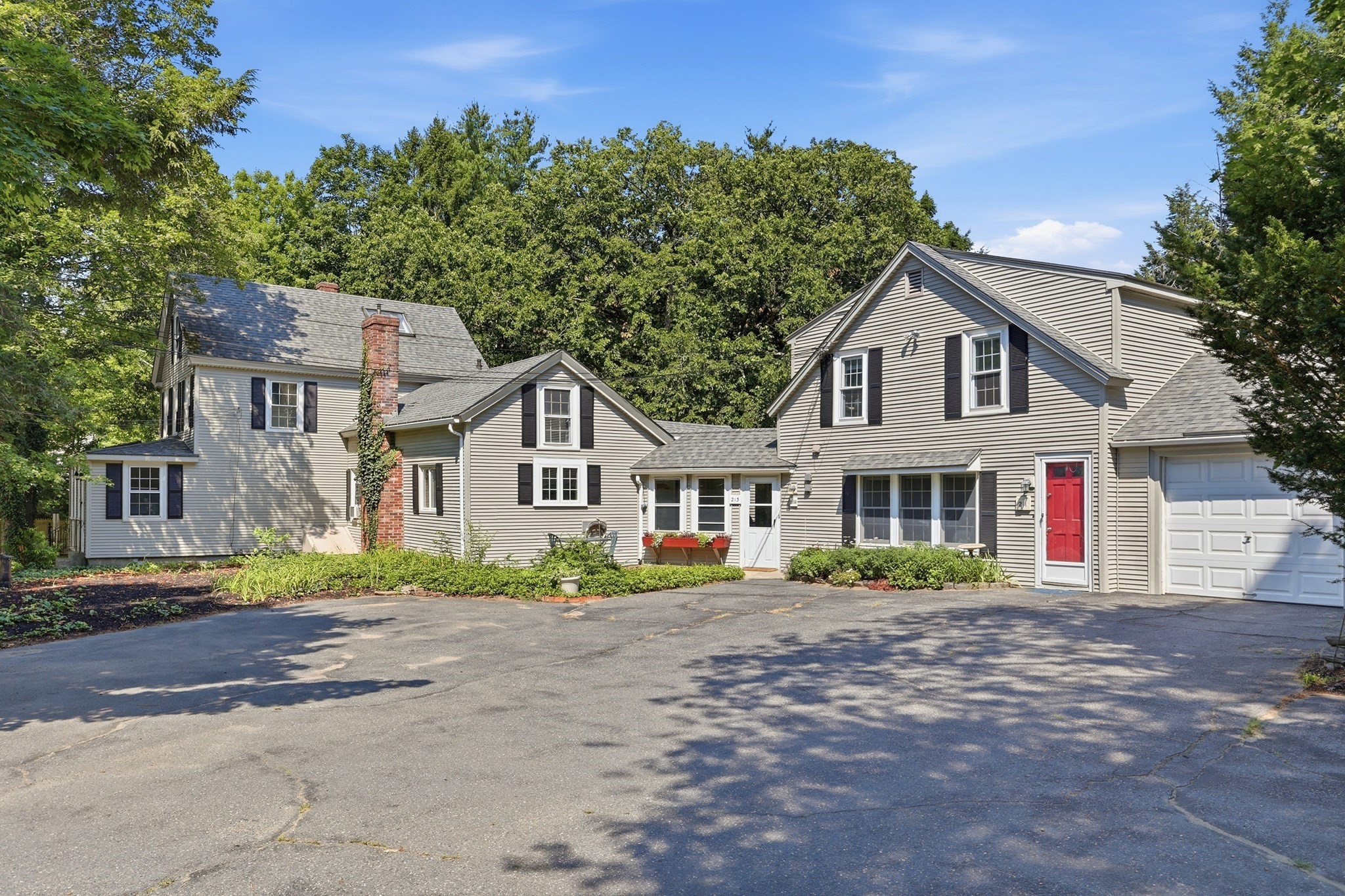 213 Great Road