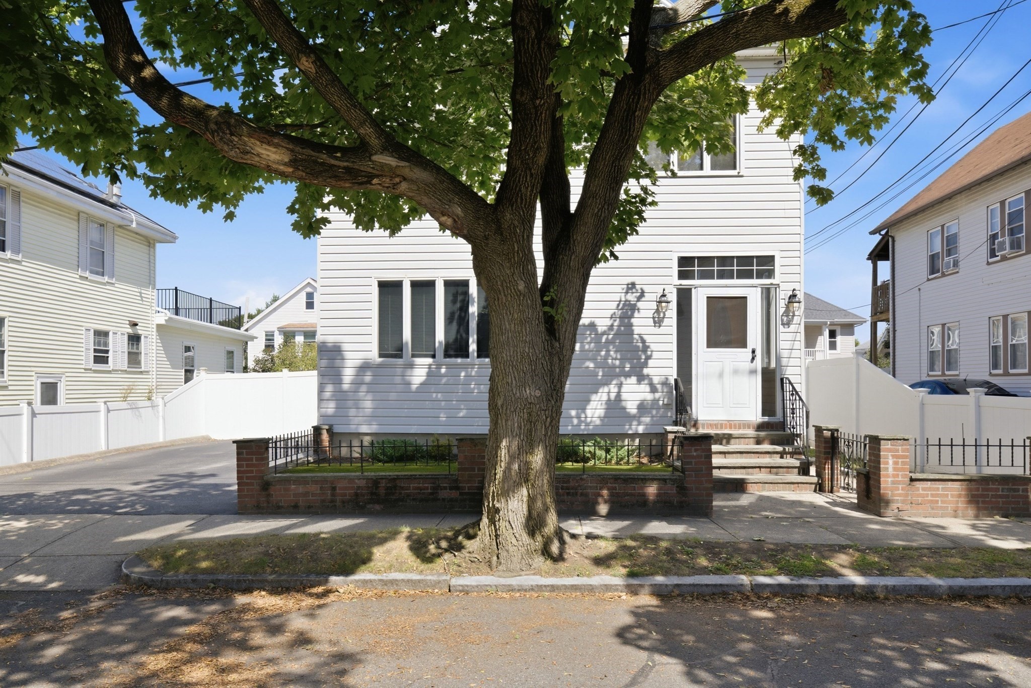 35-37 Amherst St