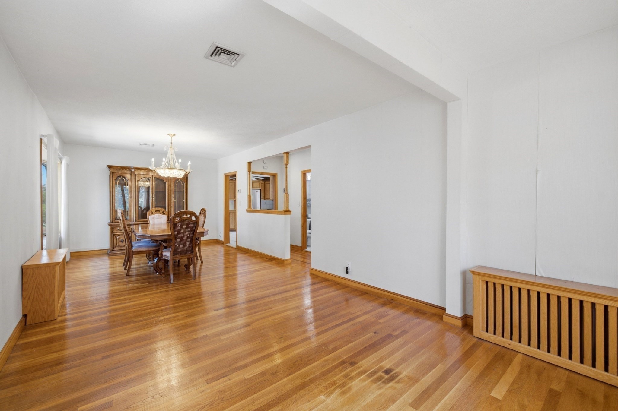 35-37 Amherst St