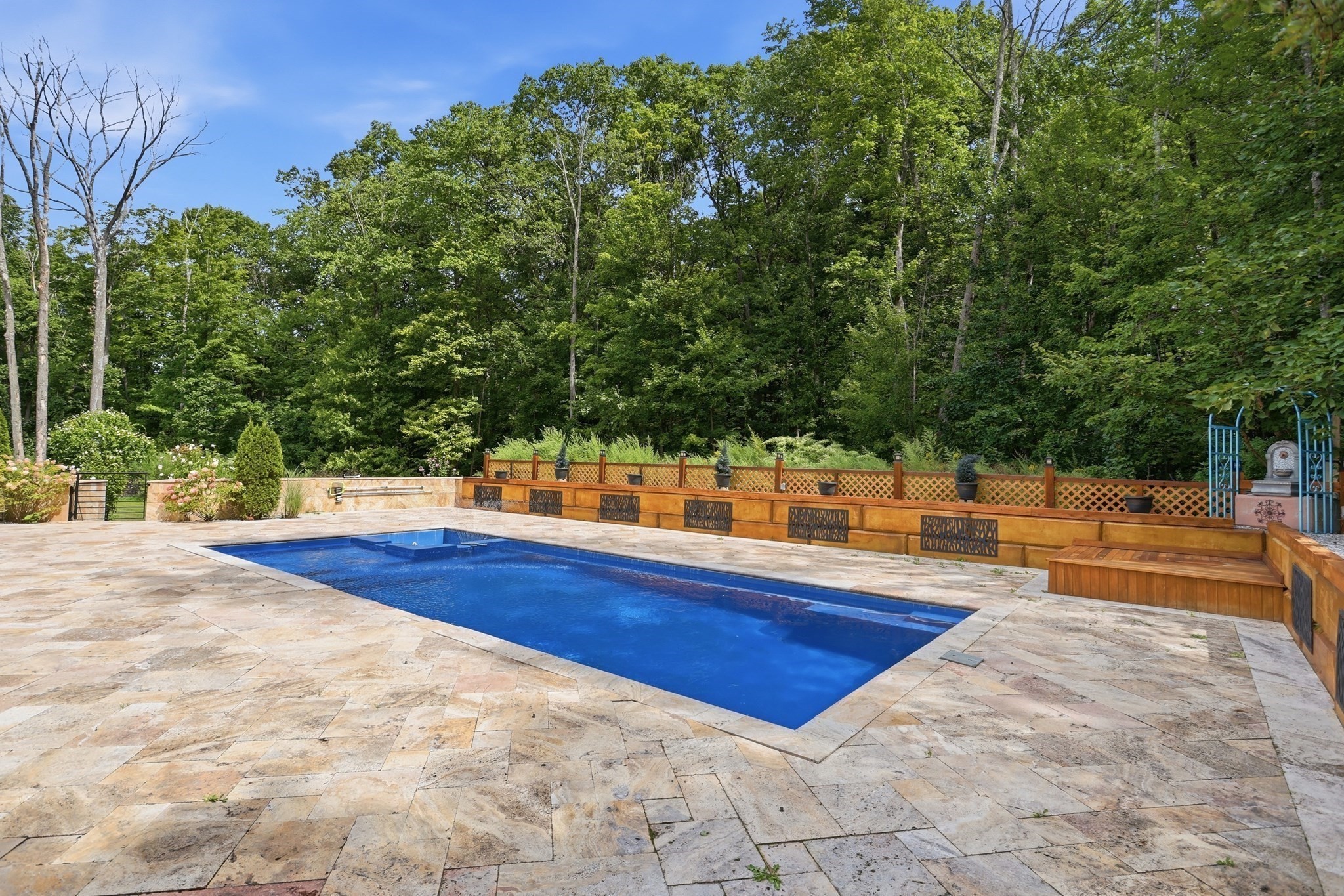 6 James Patten Dr