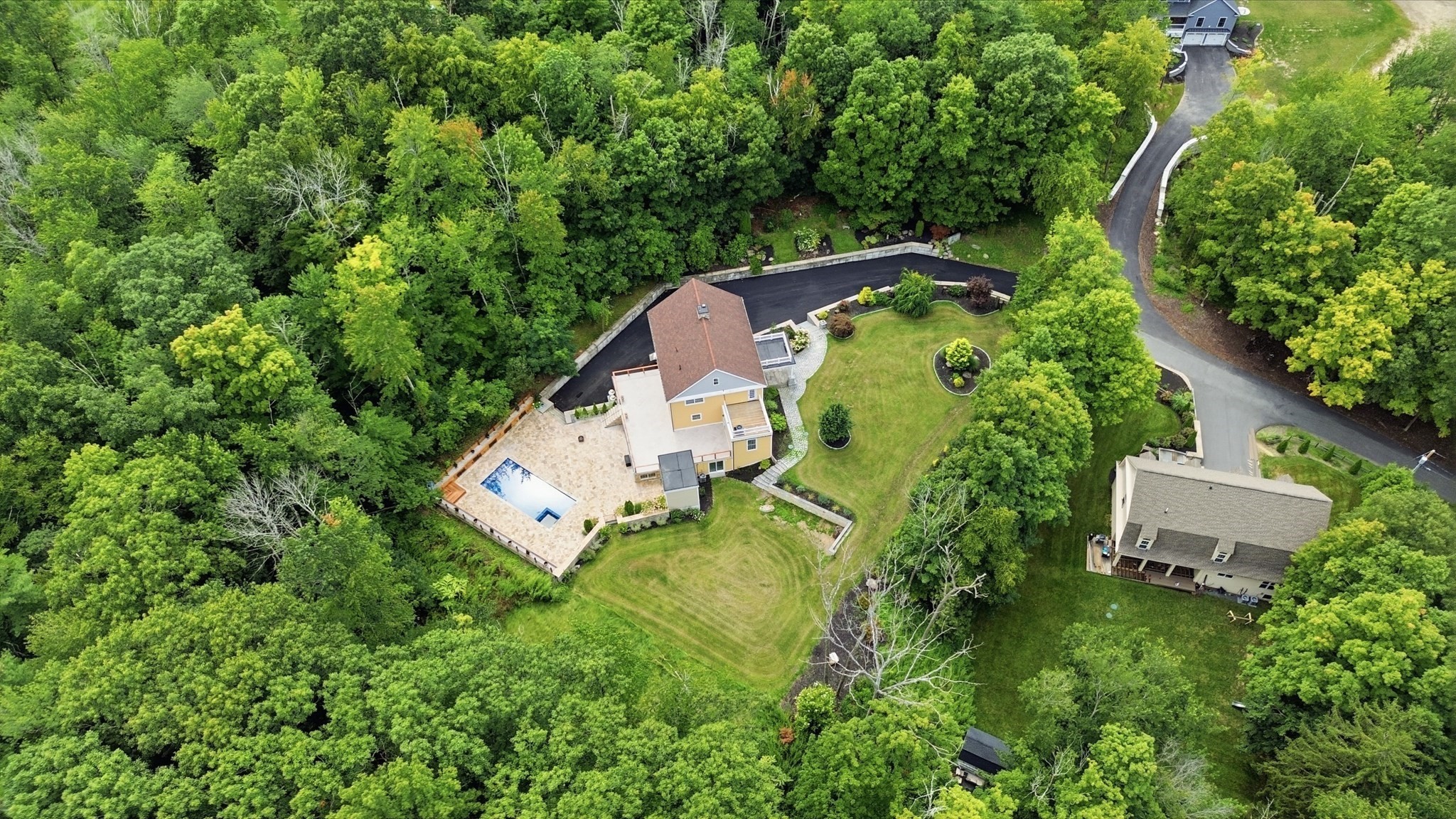 6 James Patten Dr