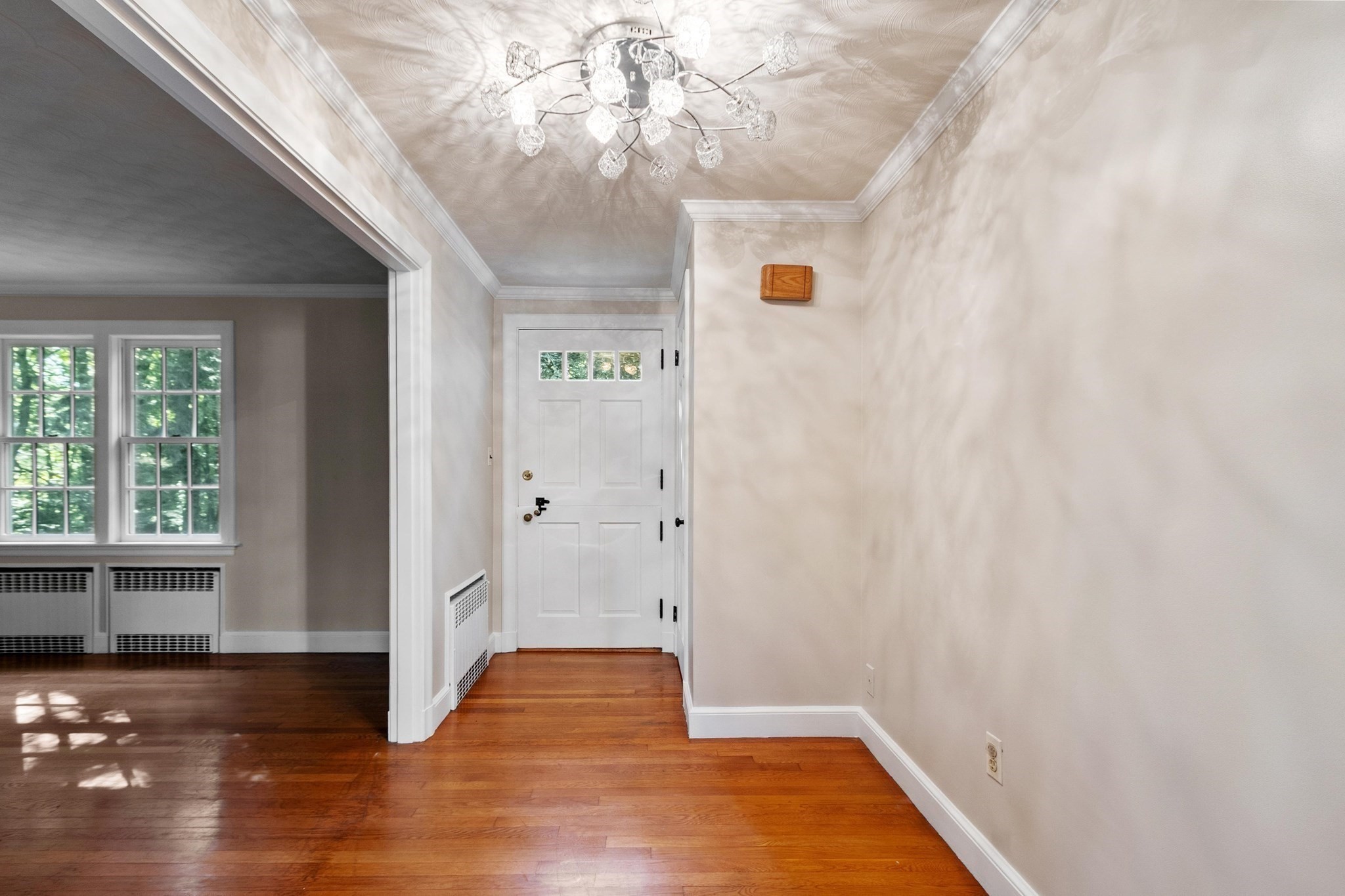 5 Tavern Ln