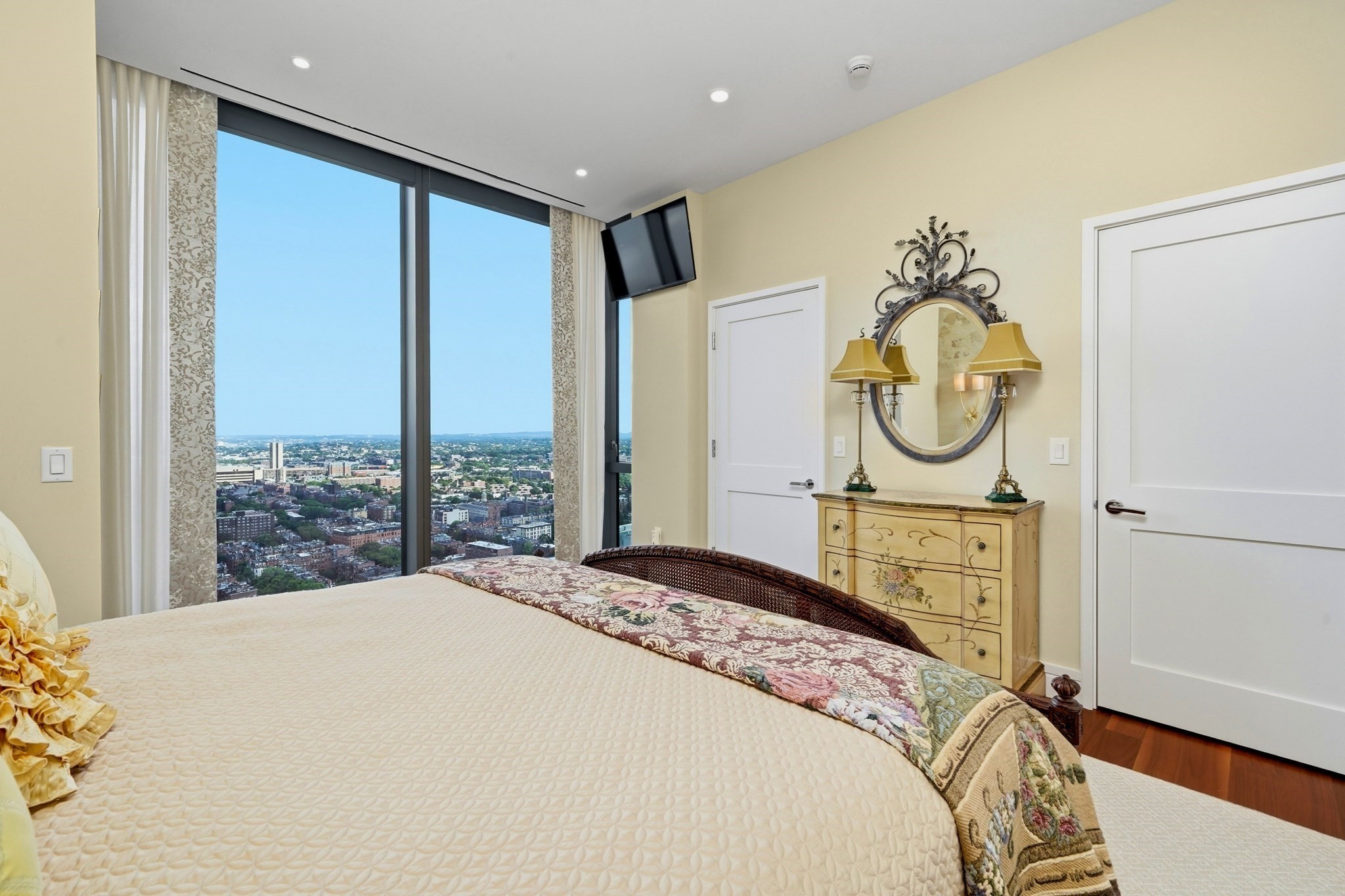 1 Dalton St # 3205