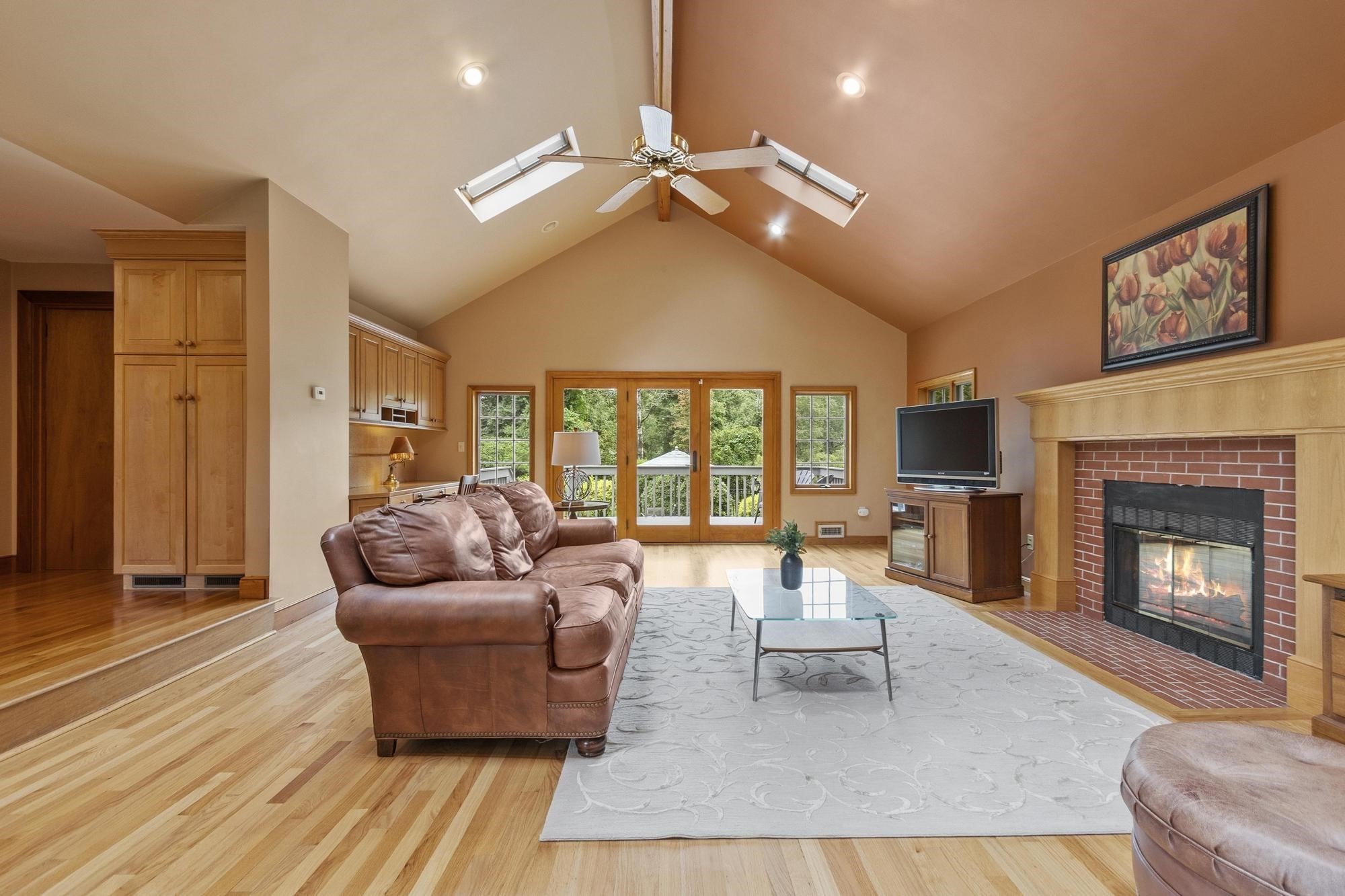 23 Hathaway Rd
