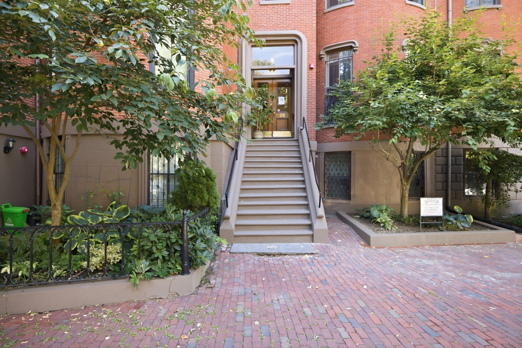 29 Worcester Sq # 5
