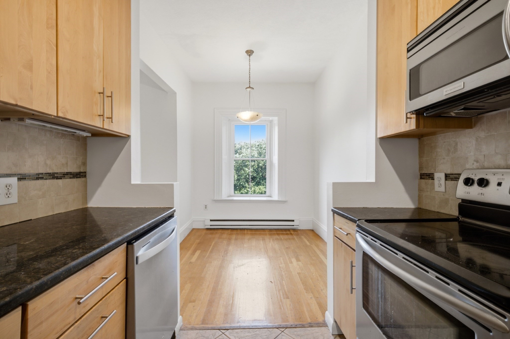 29 Worcester Sq # 5